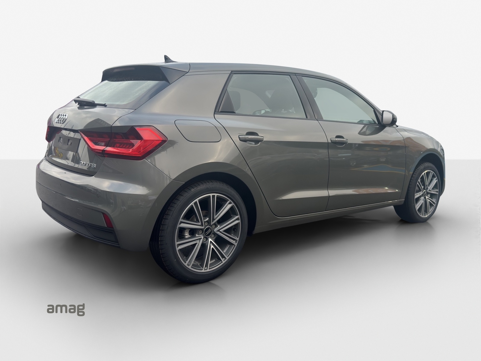 AUDI A1 Sportback 30 TFSI Attraction S-tronic-image-4