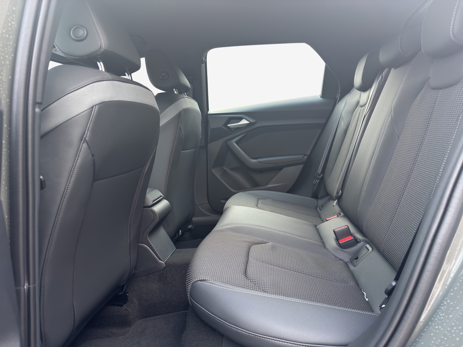 AUDI A1 Sportback 30 TFSI Attraction S-tronic-image-11
