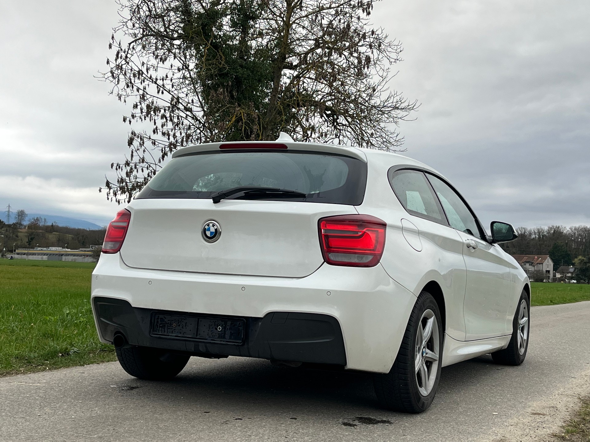 BMW 118i Steptronic M Sport-image-8