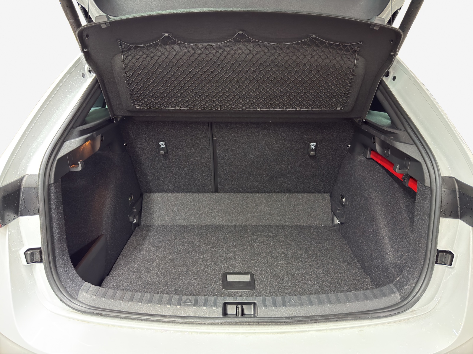 SKODA Scala 1.5 TSI Dynamic DSG-image-12