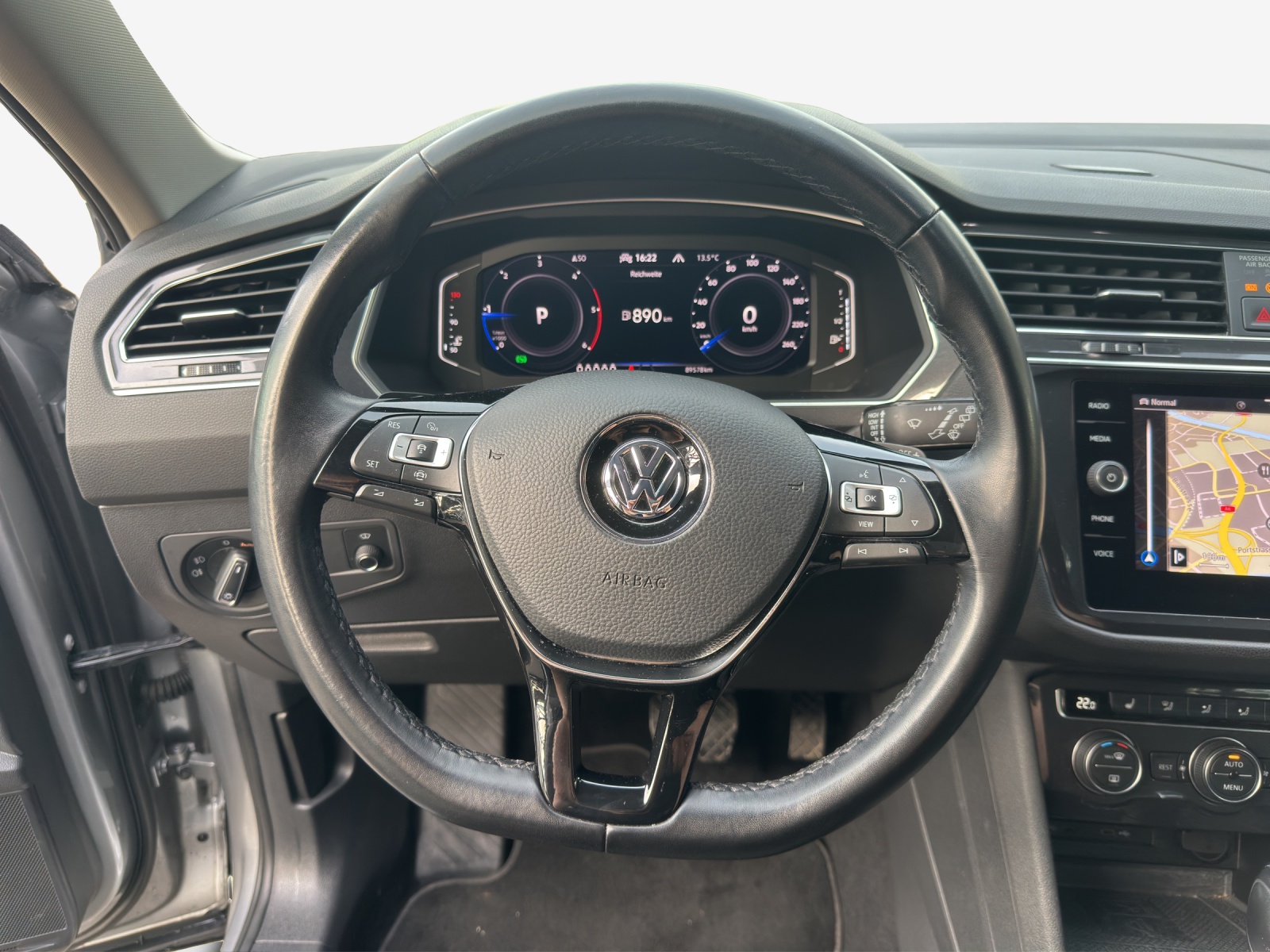 VW Tiguan Allspace 2.0 TDI SCR Highline 4MotionDSG-image-9