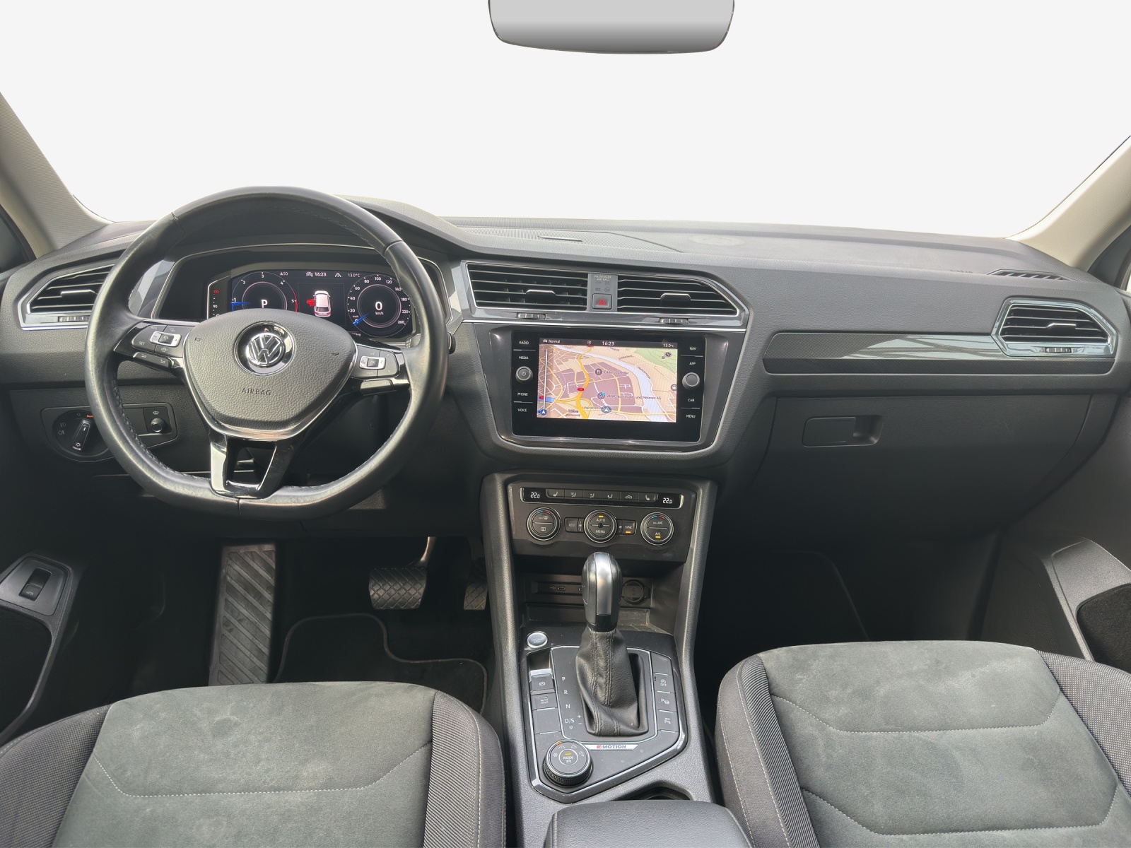 VW Tiguan Allspace 2.0 TDI SCR Highline 4MotionDSG-image-8