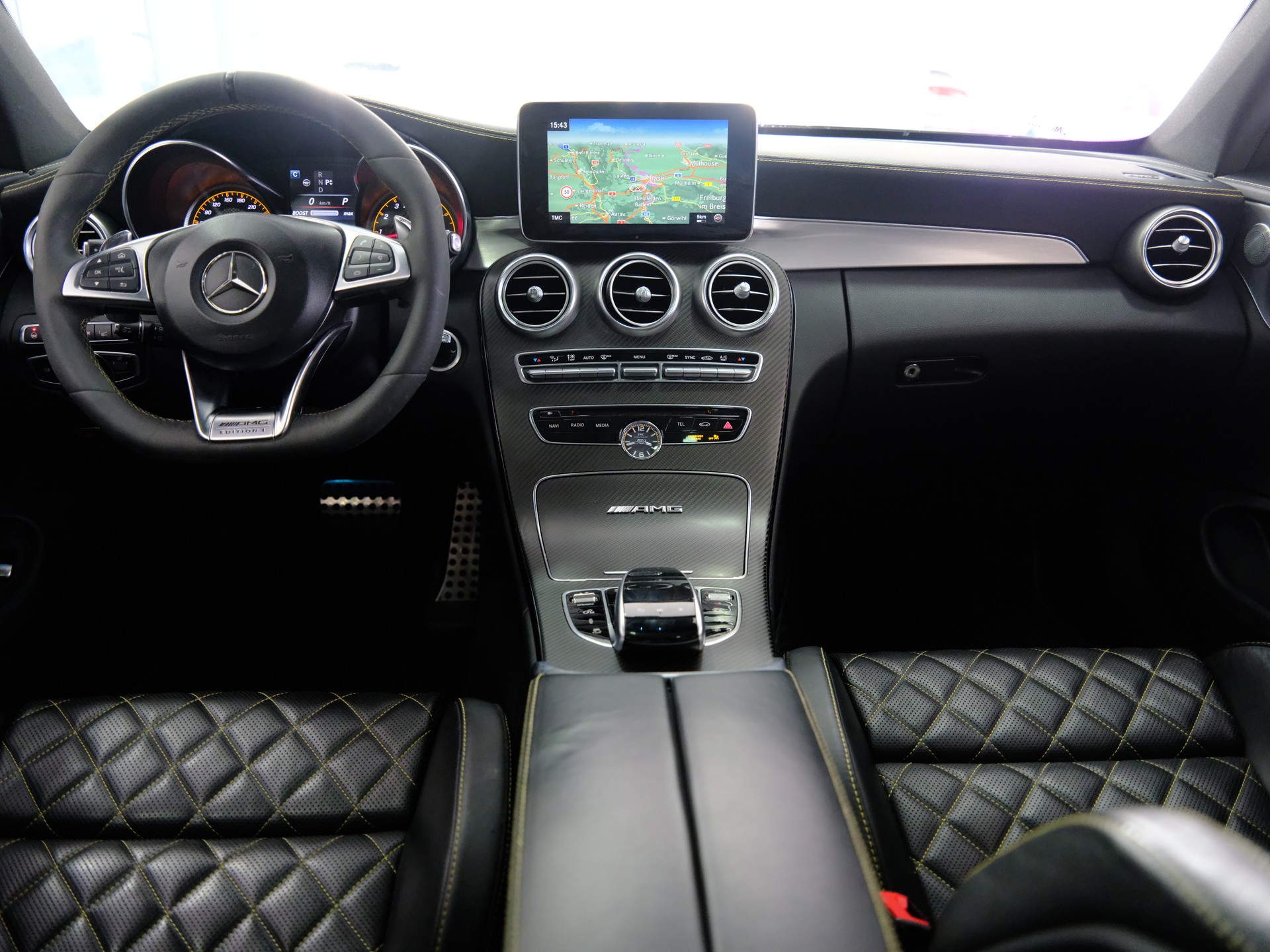 MERCEDES-BENZ C 63 S AMG Edition 1 Speedshift-image-12