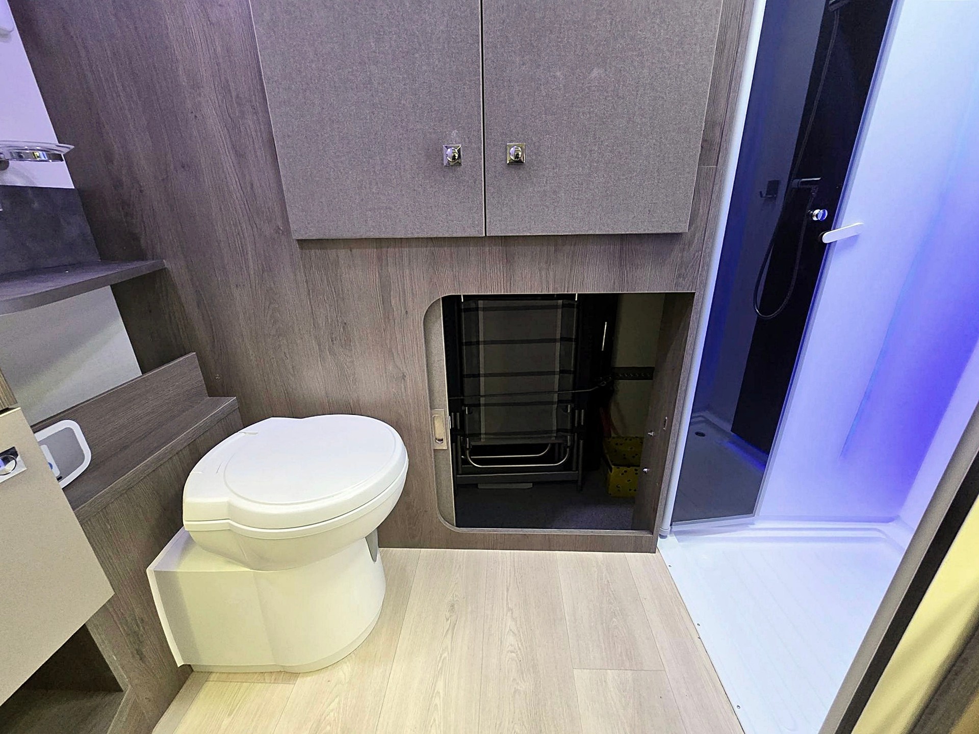 CHAUSSON 640 TITANIUM 2,0 TDCI DIESEL AUTOMAT FORD-image-11