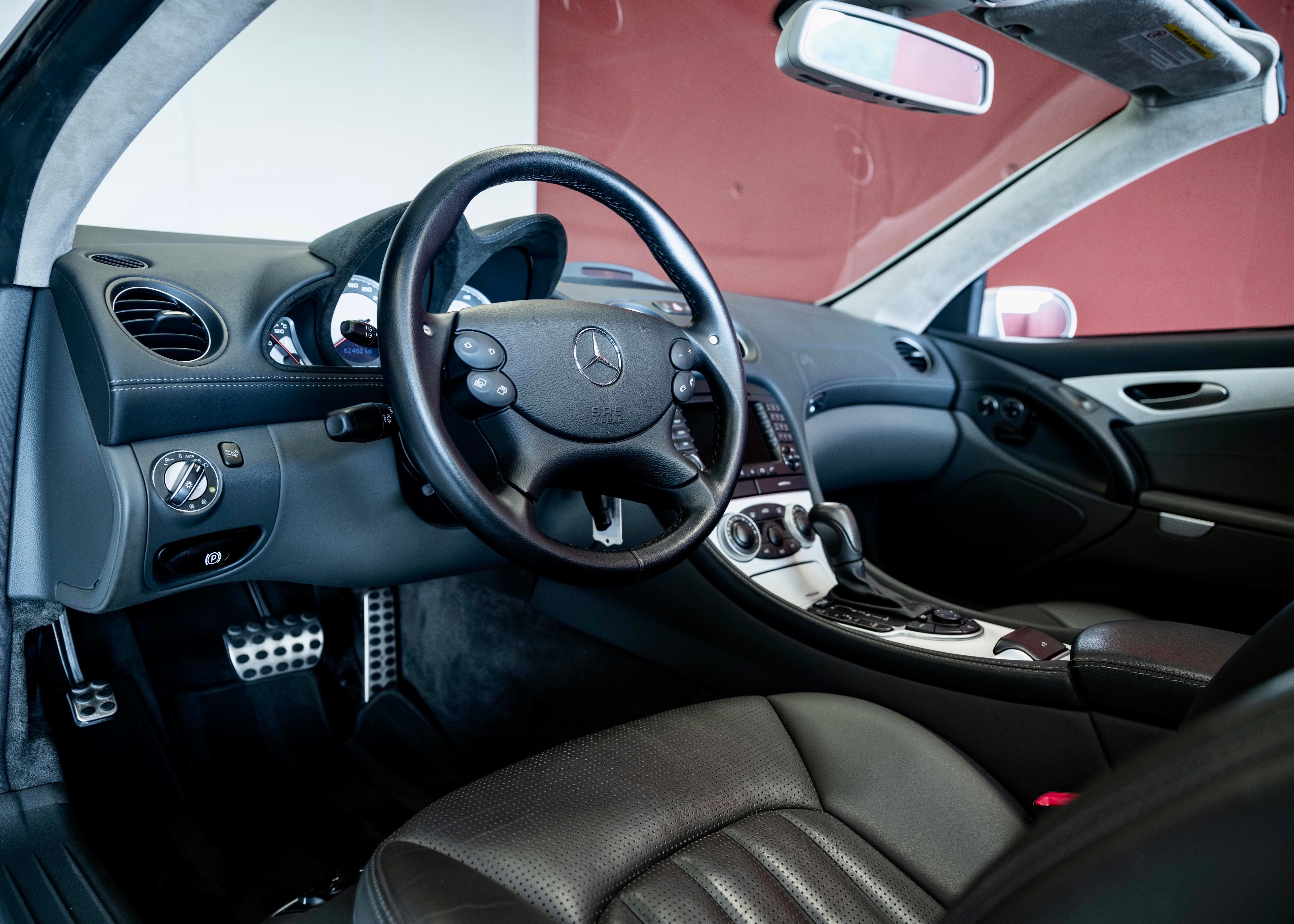 Image MERCEDES-BENZ SL-65-AMG SL 65 AMG (2nd hand, 100% original, stunning condition, full Mercedes history)