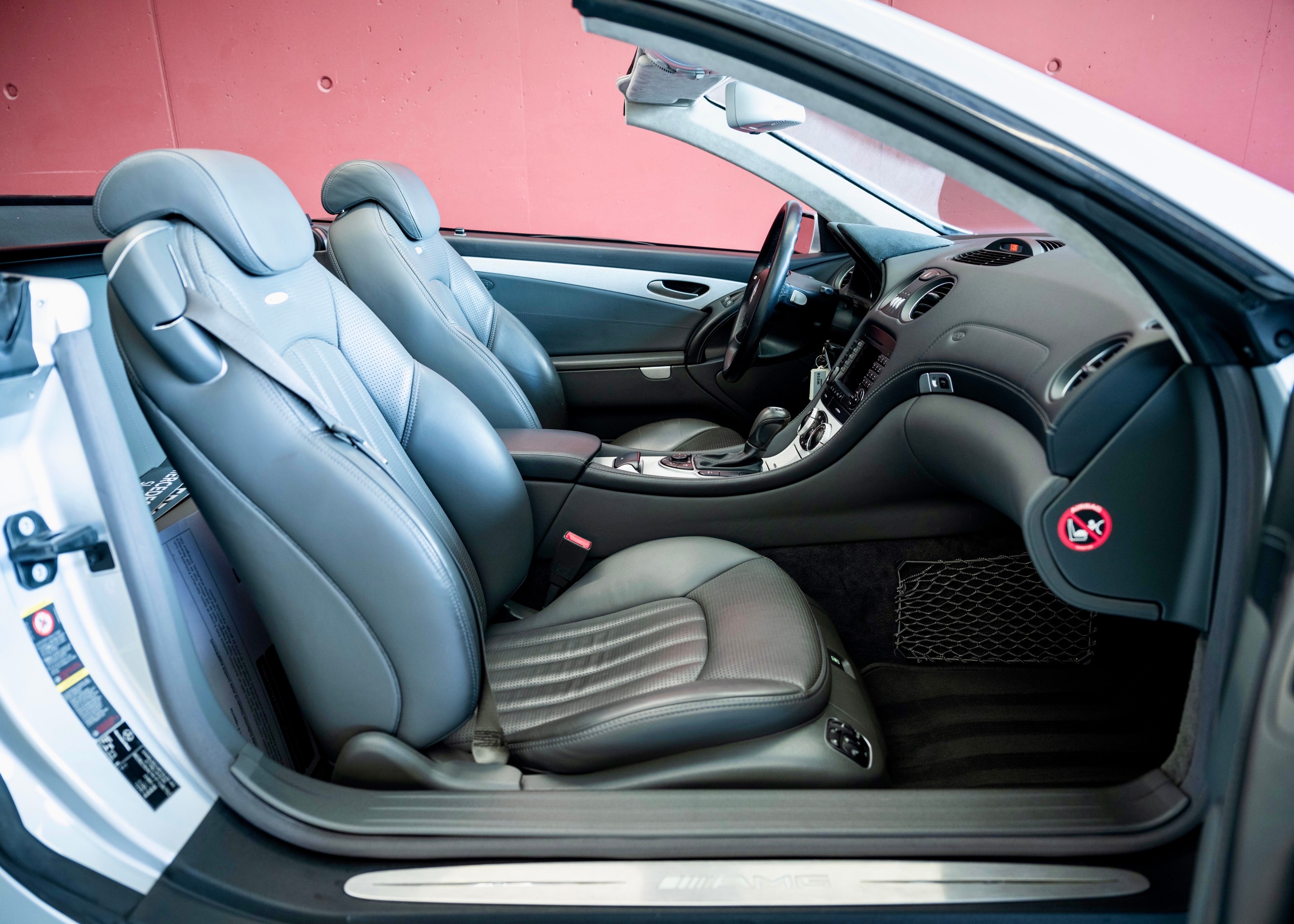 Image MERCEDES-BENZ SL-65-AMG SL 65 AMG (2nd hand, 100% original, stunning condition, full Mercedes history)