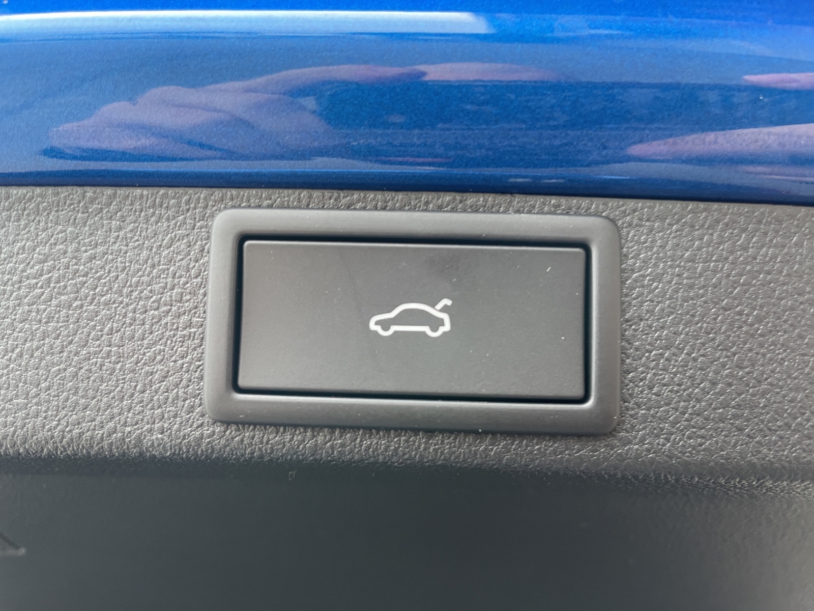 SKODA Octavia Combi 1.5 TSI mHEV DSG Sport Line-image-17