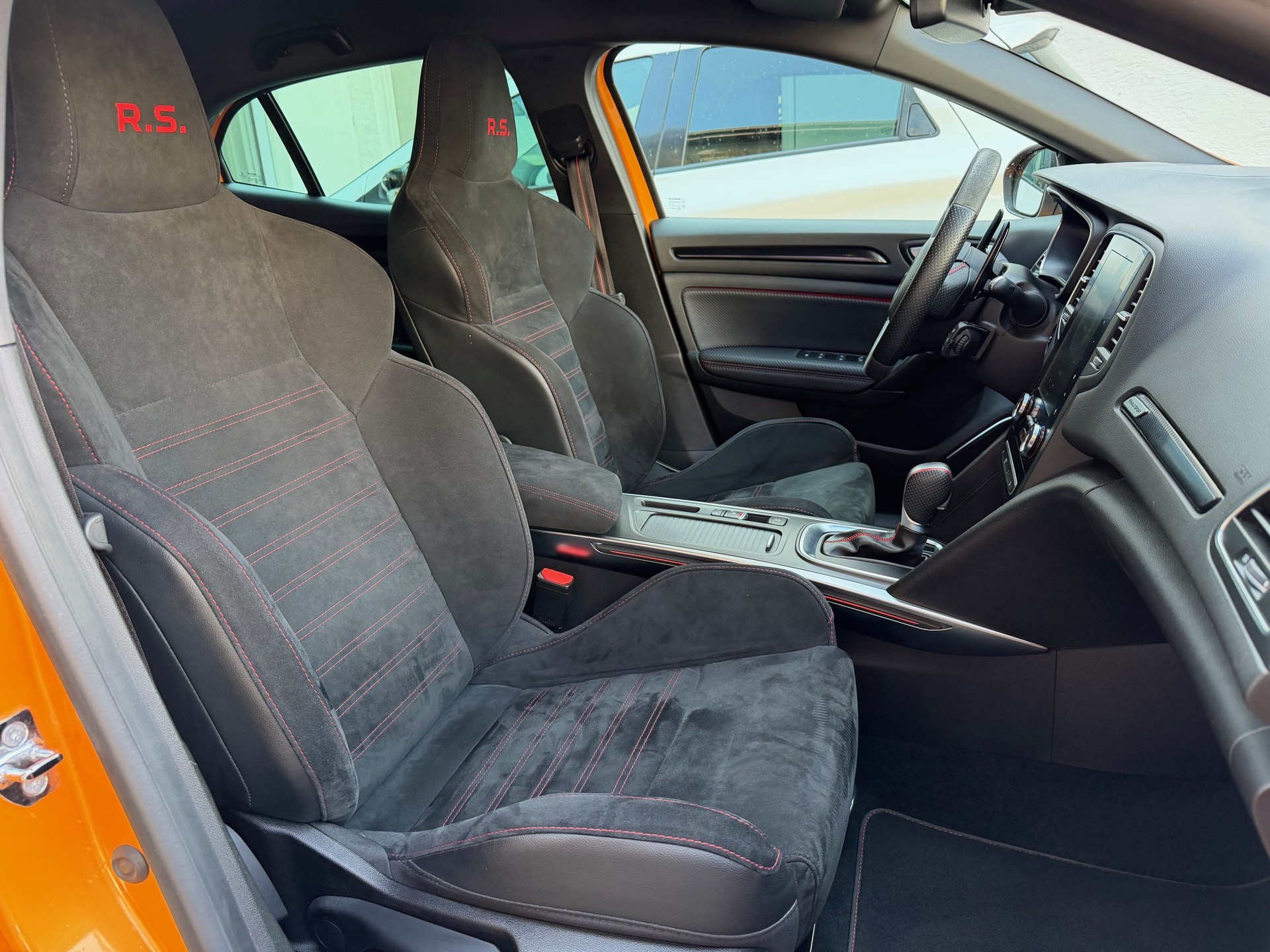 RENAULT Mégane RS 280 EDC-image-9