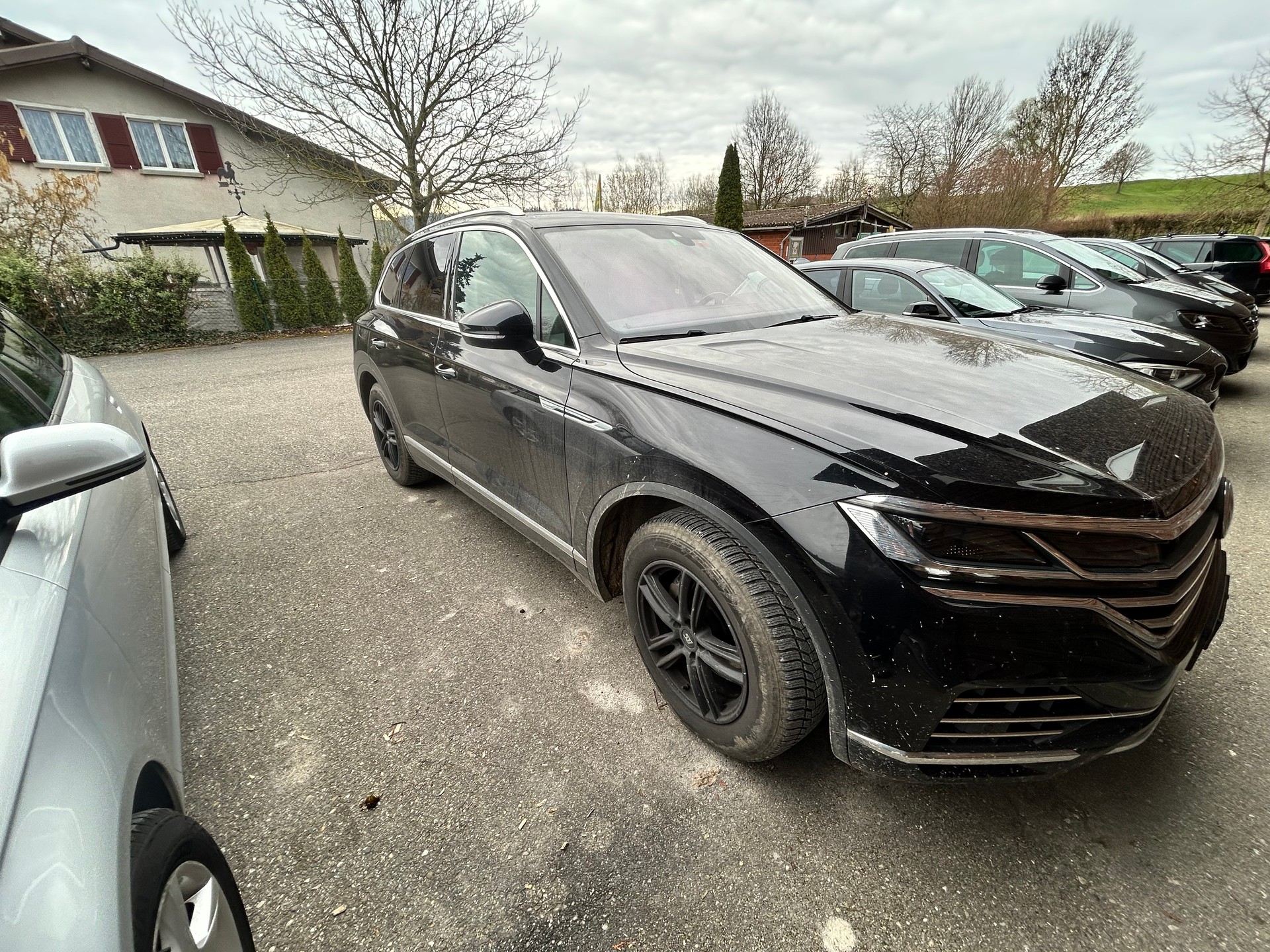 VW Touareg 3.0 TDI Atmosphere Tiptronic-image-0