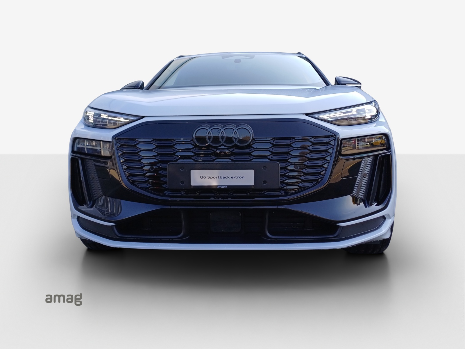 AUDI Q6 Sportback e-tron quattro-image-6