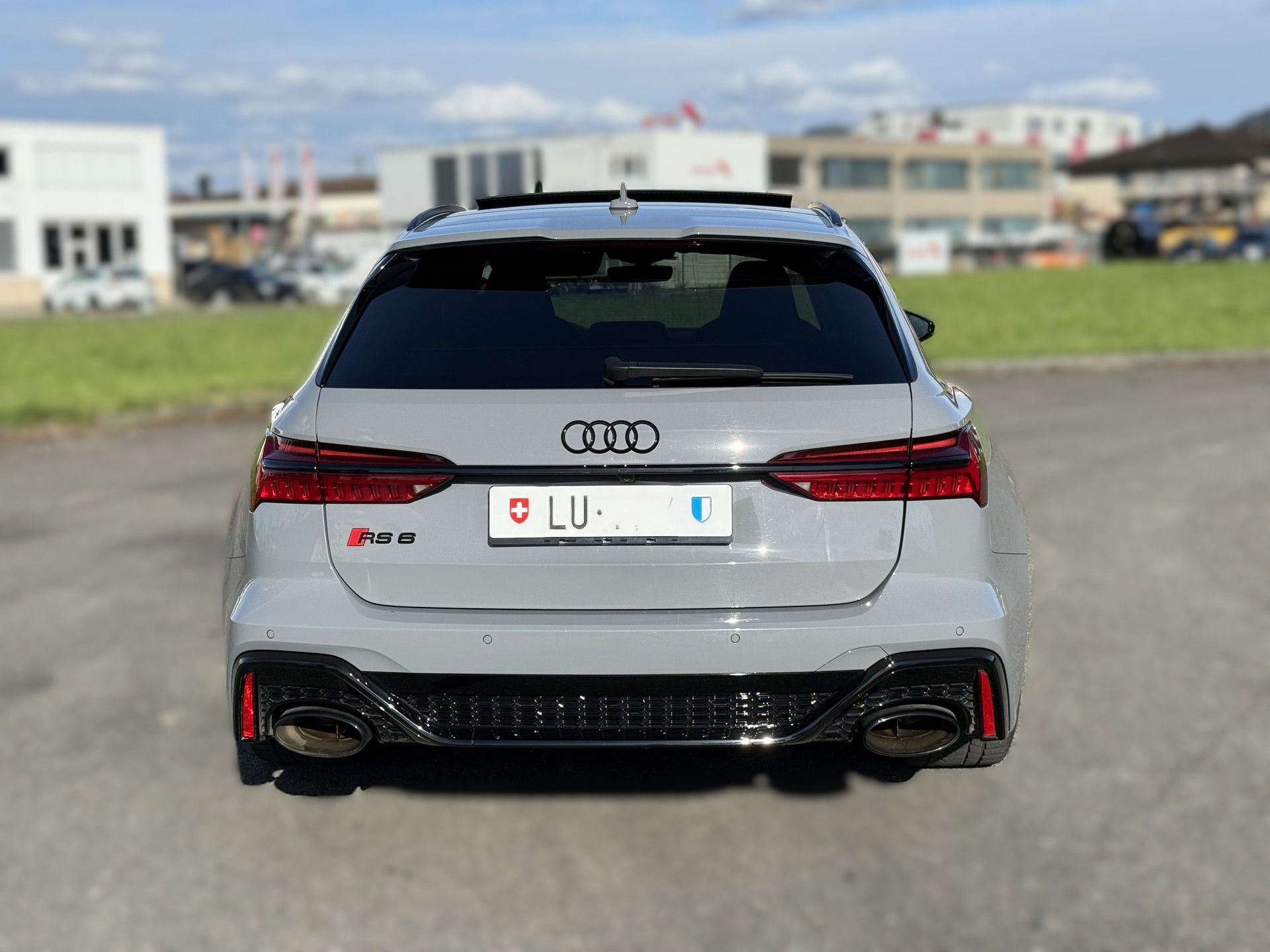 AUDI RS6 Avant 4.0 TFSI V8 quattro-image-5