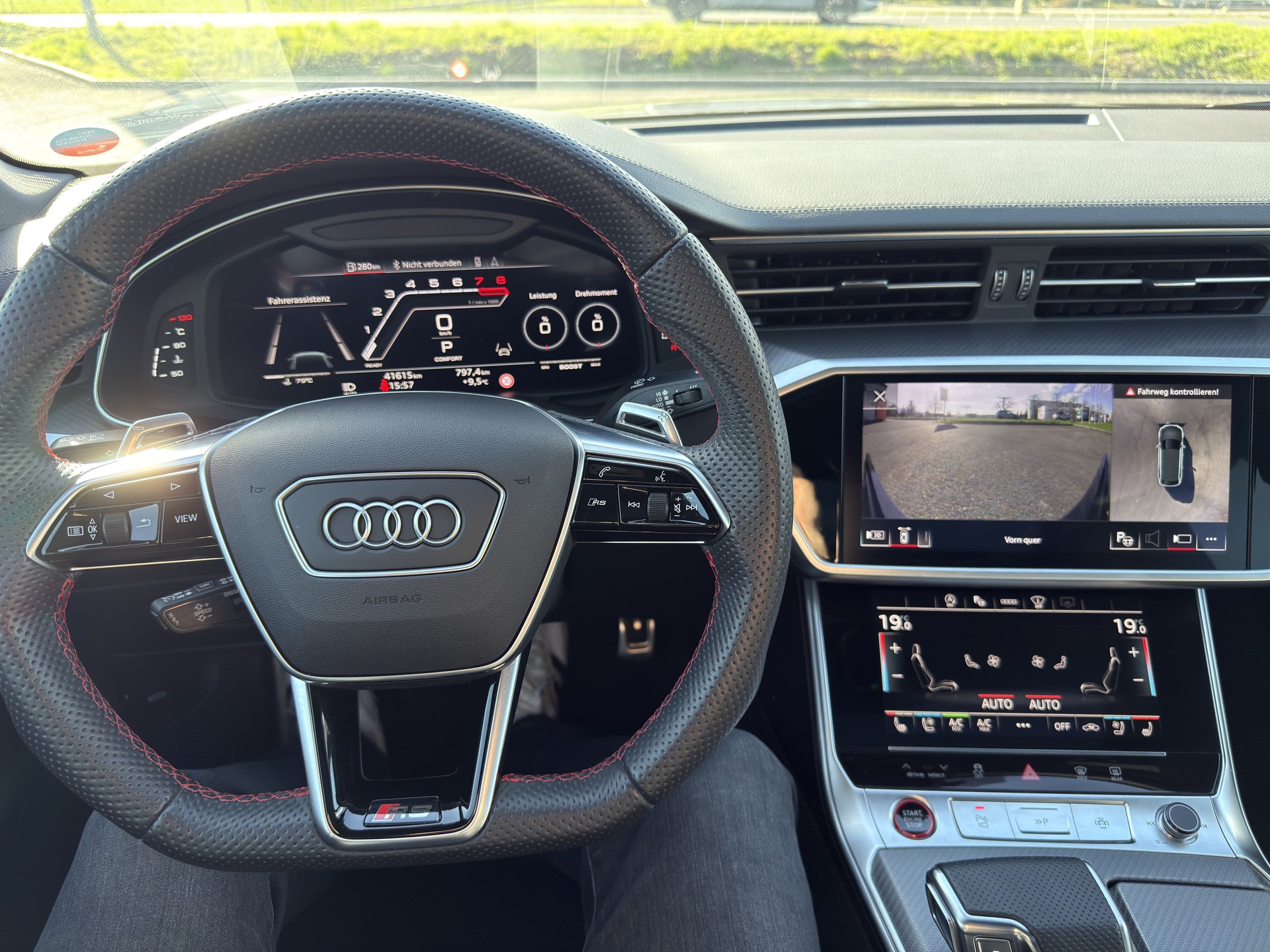 AUDI RS6 Avant 4.0 TFSI V8 quattro-image-10