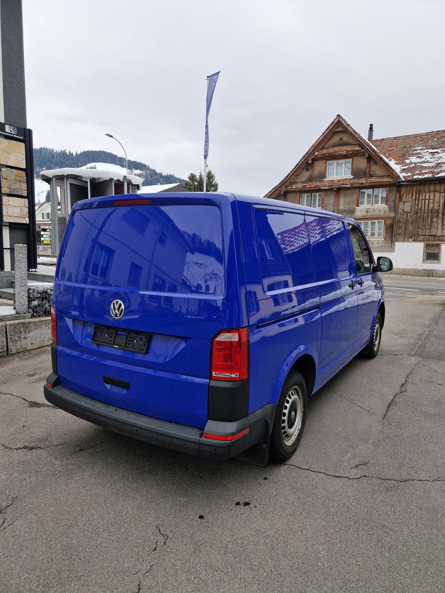 VW T6 2.0 TDI Euro 6-image-2