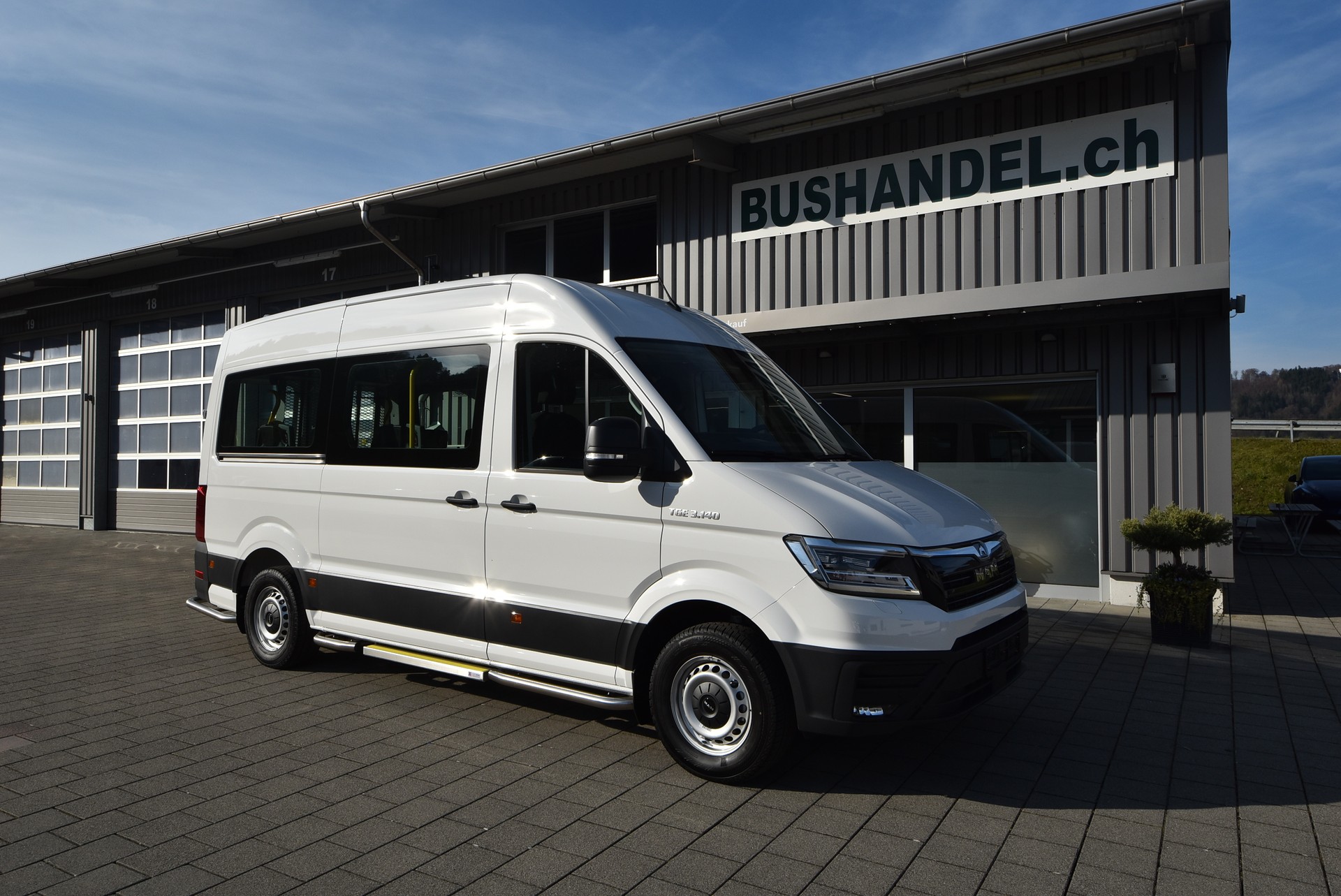 MAN TGE 3.140 Rollstuhlbus-image-1