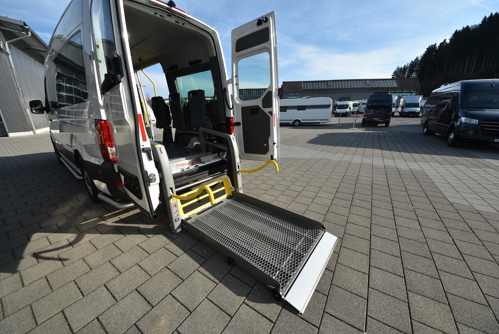 MAN TGE 3.140 Rollstuhlbus