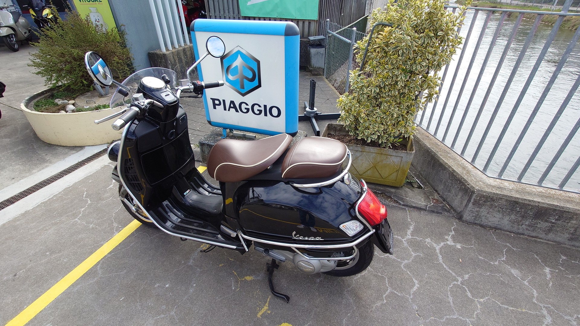 PIAGGIO Montenapoleone-image-1