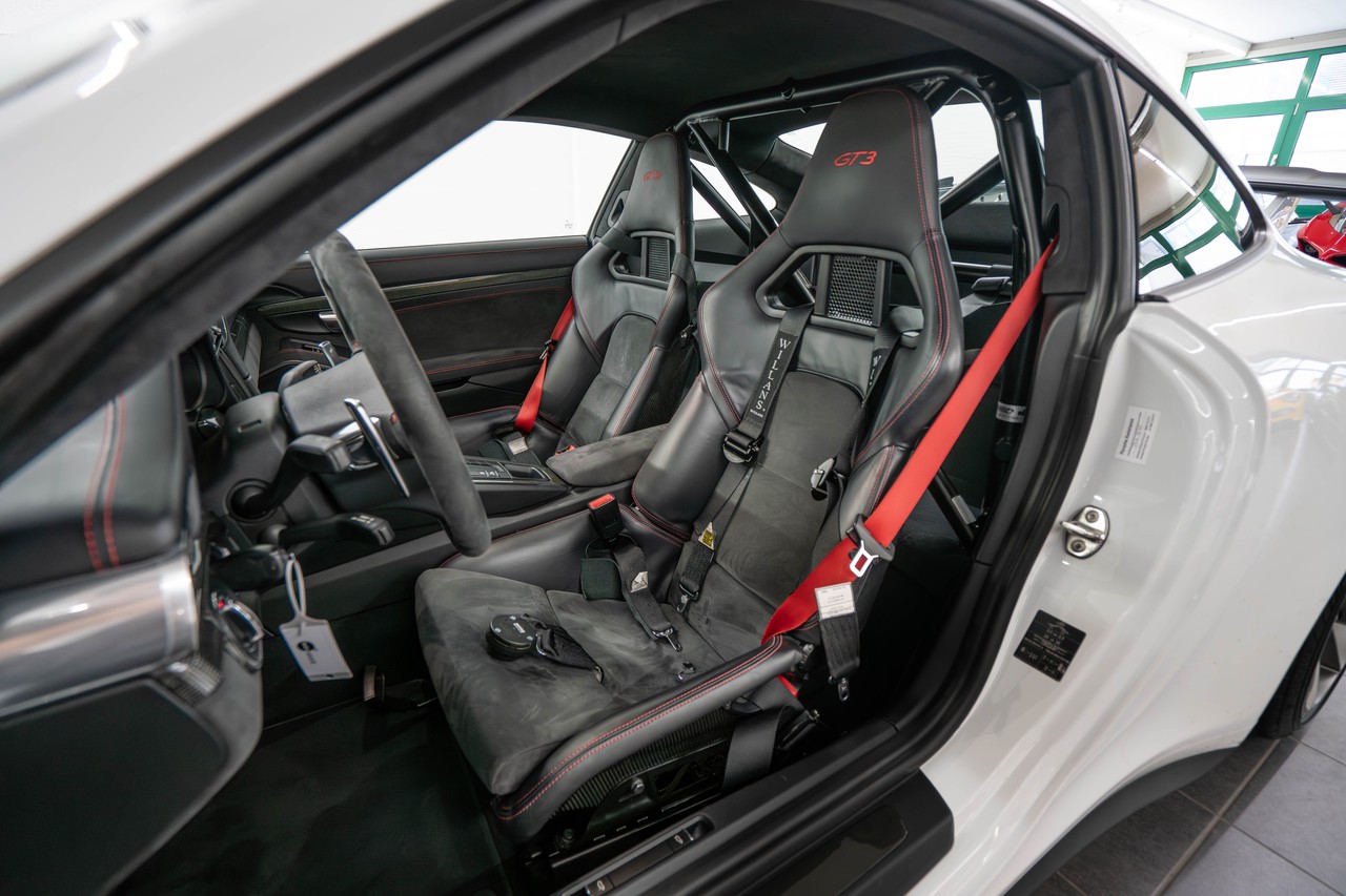 PORSCHE 911 GT3 PDK - KW Manthey Kaufen