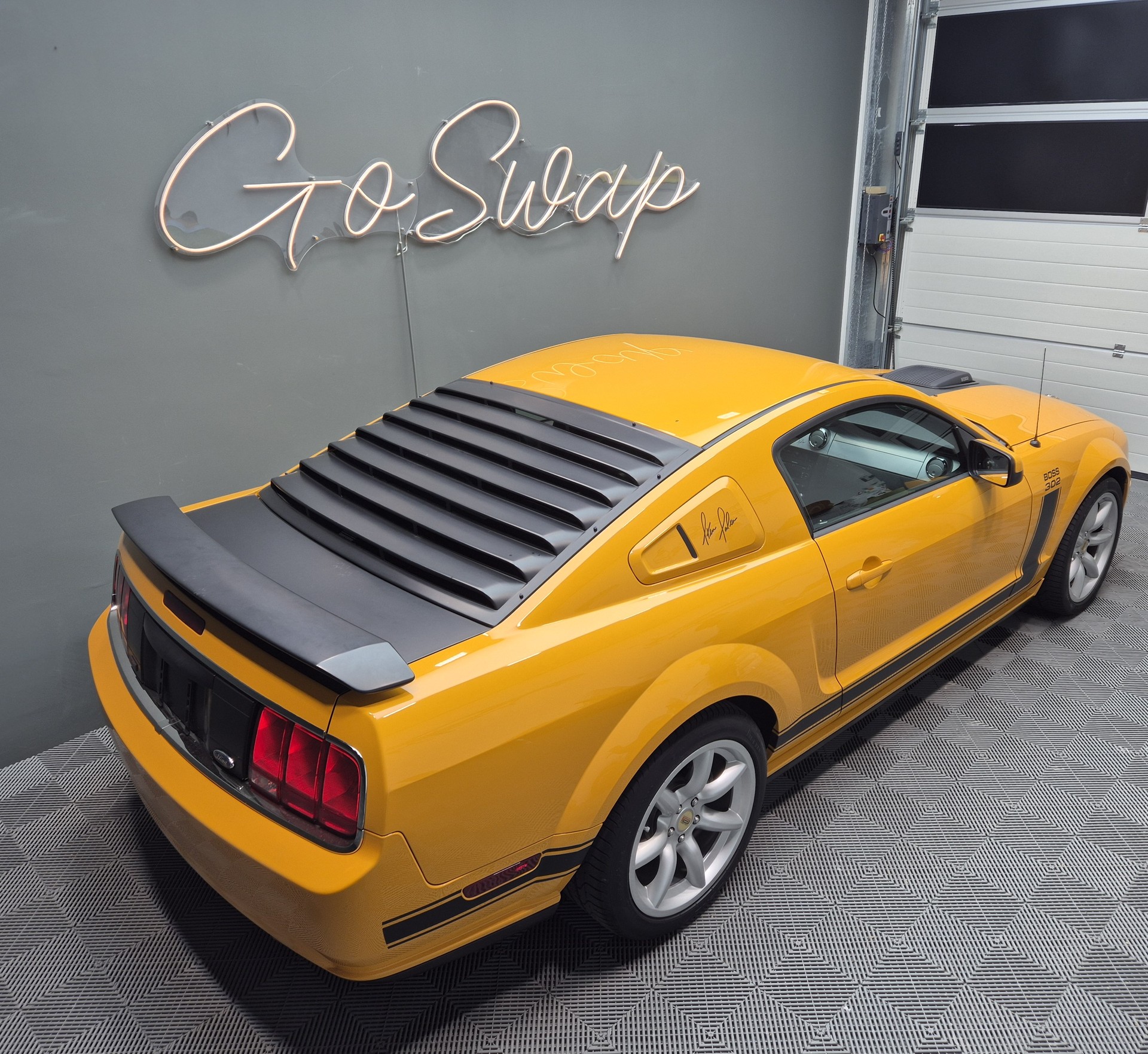 FORD Saleen - Parnelli Jones - Limited Edition - 406/500 units-image-4