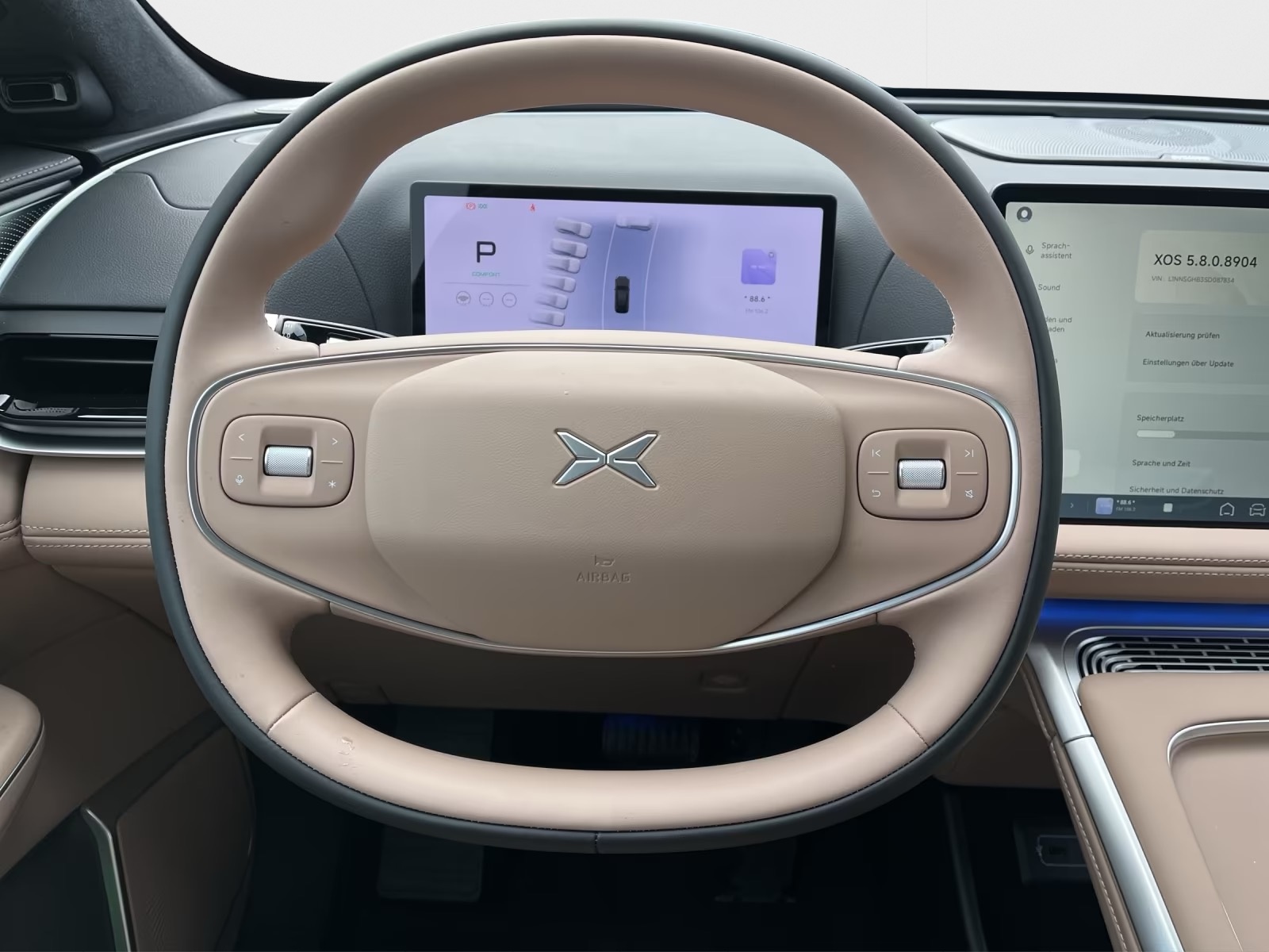 XPENG G9 93kWh Performance AWD Premium-Paket und AHK `neues Modell mit 575 PS-image-4
