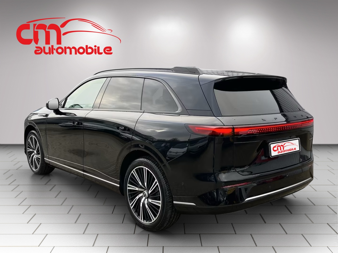 XPENG G9 93kWh Performance AWD Premium-Paket und AHK `neues Modell mit 575 PS-showroom-element-1