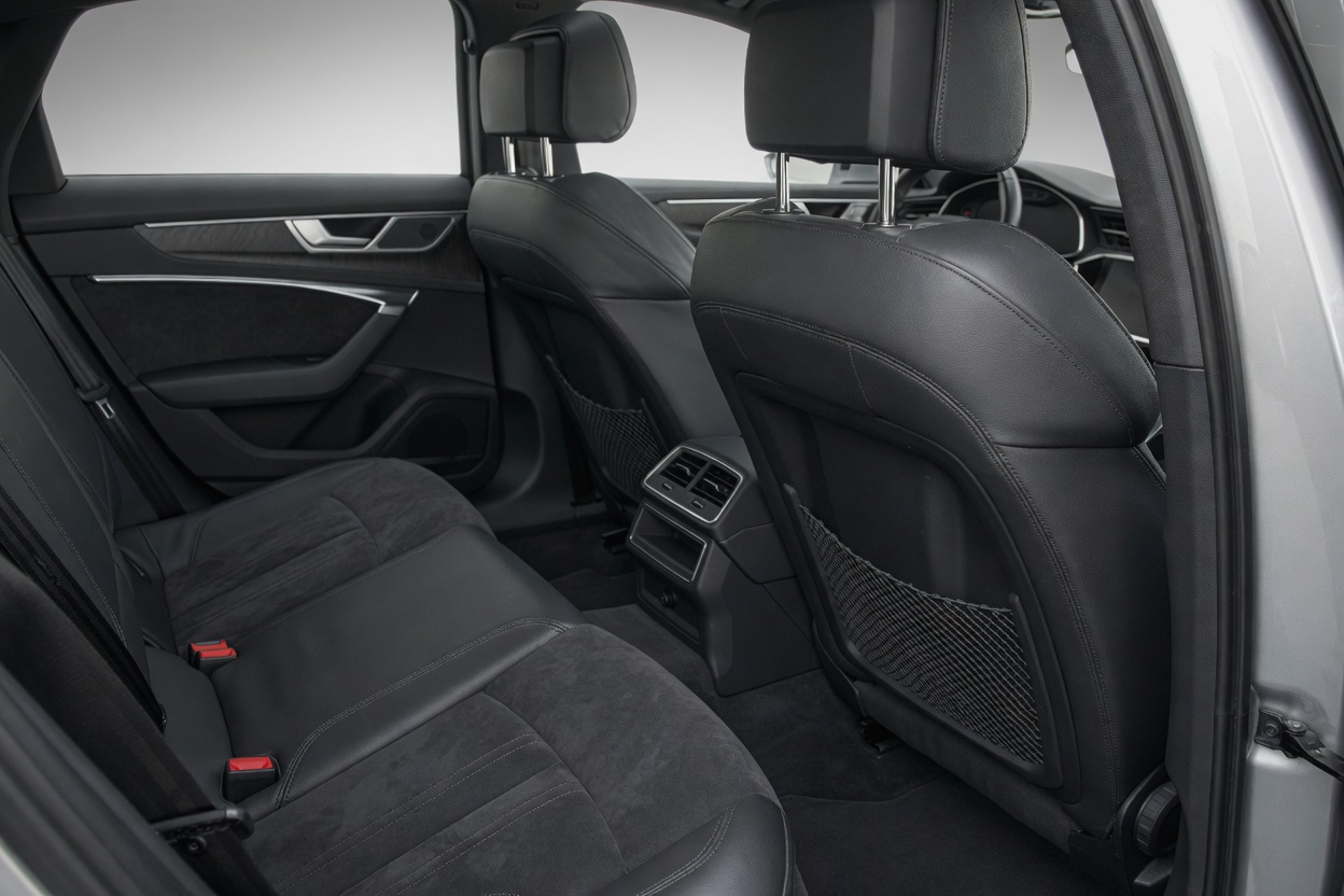 AUDI A6 Limousine 50 TDI Sport quattro S-LINE-image-11