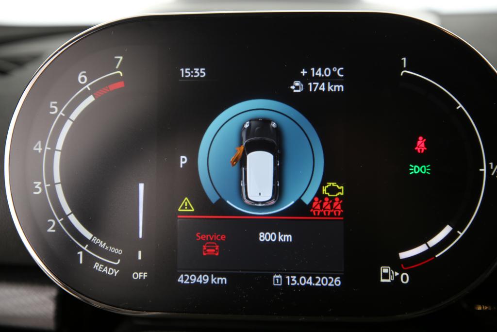 MINI Clubman F54 1.5i Cooper-image-18