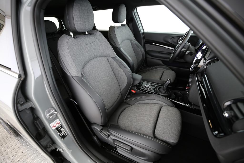 MINI Clubman F54 1.5i Cooper-image-13
