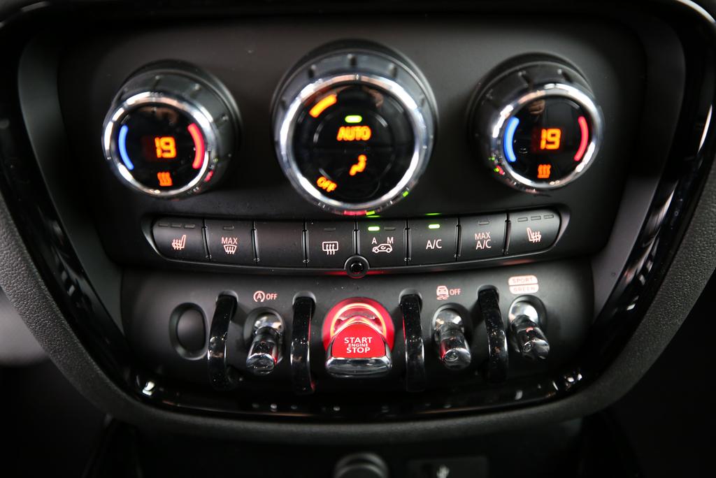 MINI Clubman F54 1.5i Cooper-image-9