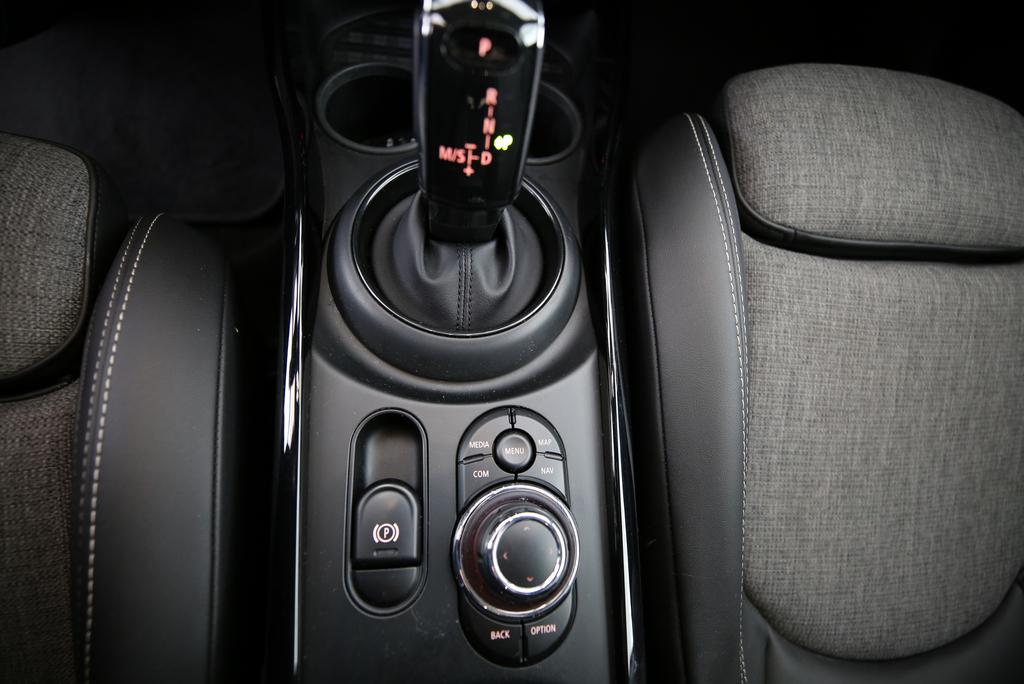 MINI Clubman F54 1.5i Cooper-image-10