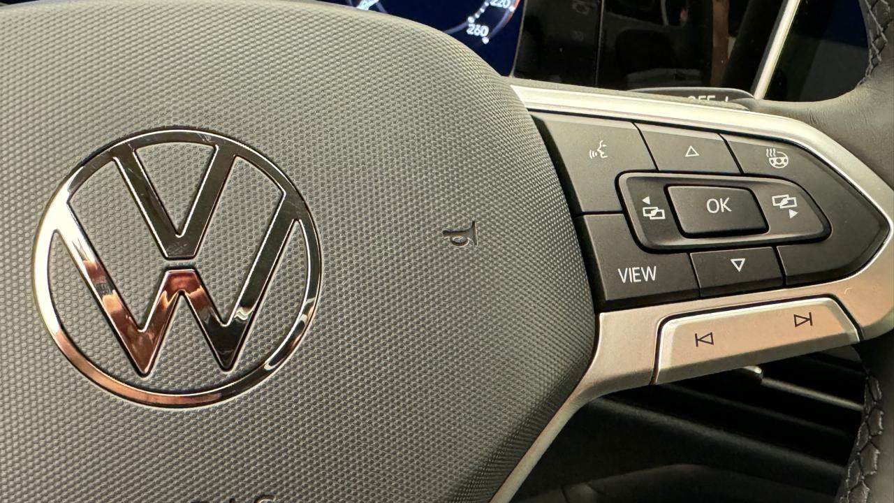 VW Golf VIII 1.5 TSI PHEV Limited-image-9