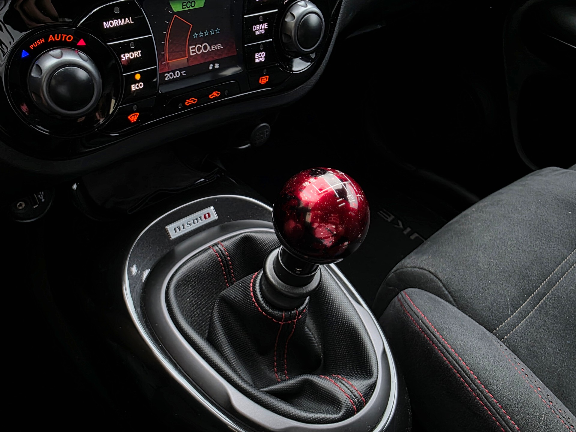 NISSAN Juke 1.6 DIG-T Nismo-image-13