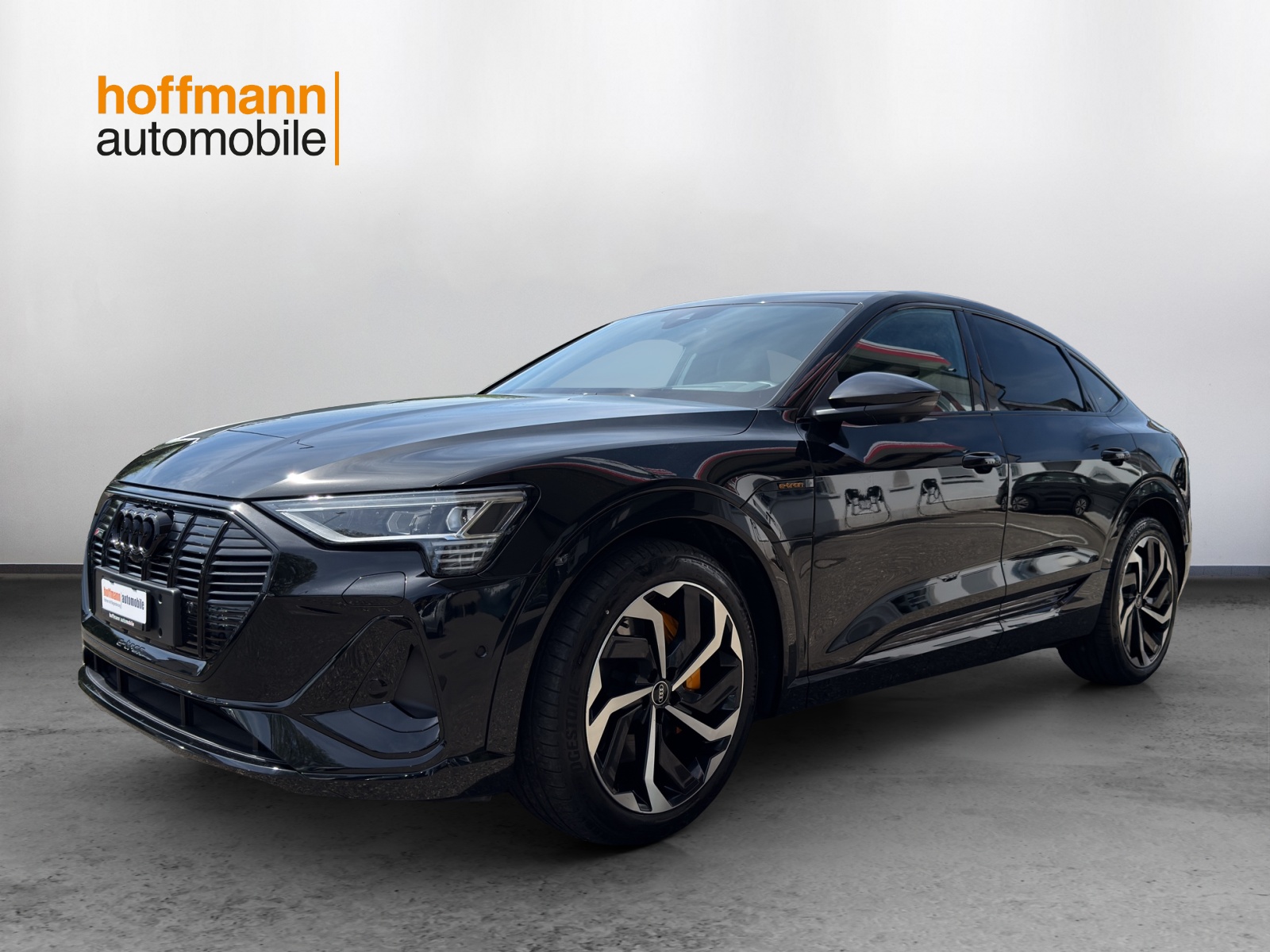 AUDI e-tron 55 Sportback S Line Black Edition quattro-image-0