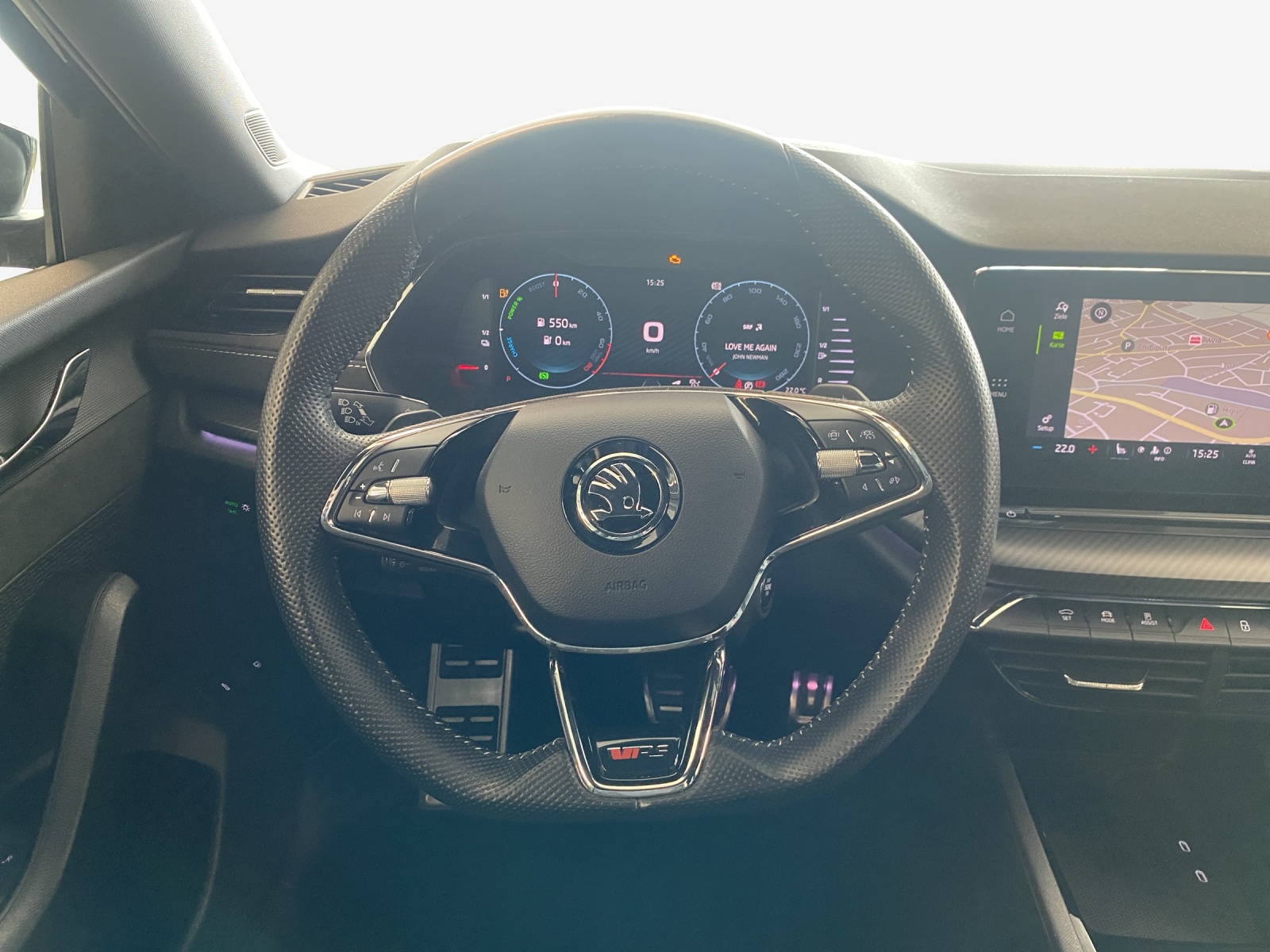 SKODA Octavia Combi 1.4 TSI PHEV DSG RS-image-10