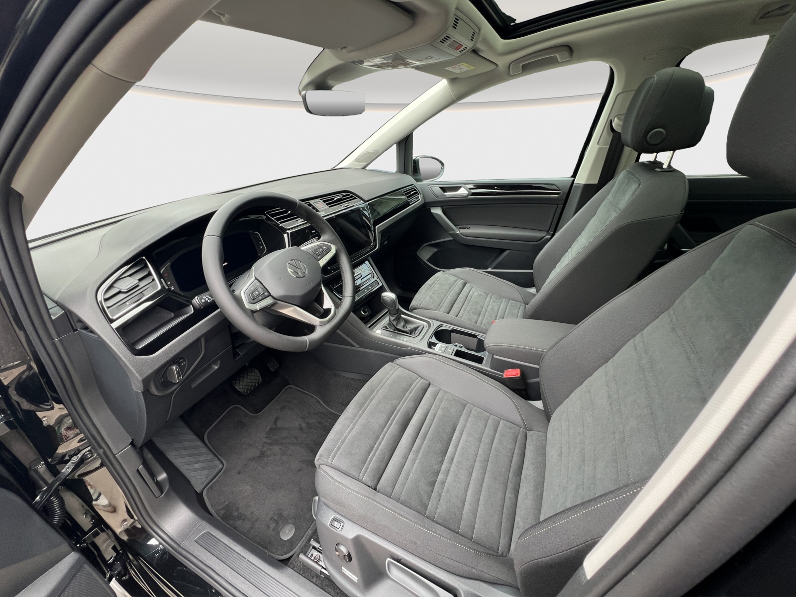 VW Touran 1.5 TSI EVO Highline United DSG-image-8