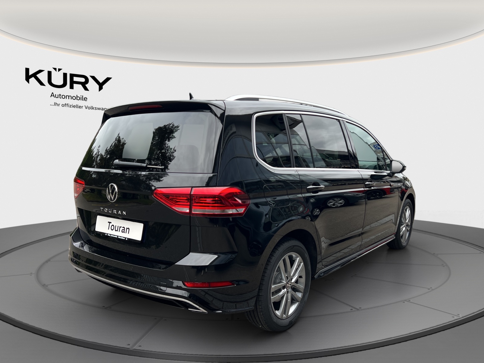 VW Touran 1.5 TSI EVO Highline United DSG-image-4
