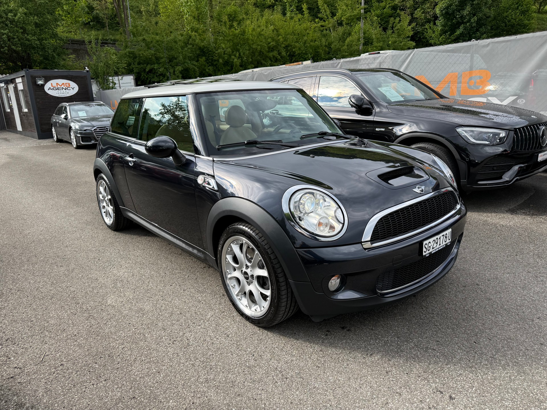 MINI Cooper S-image-0