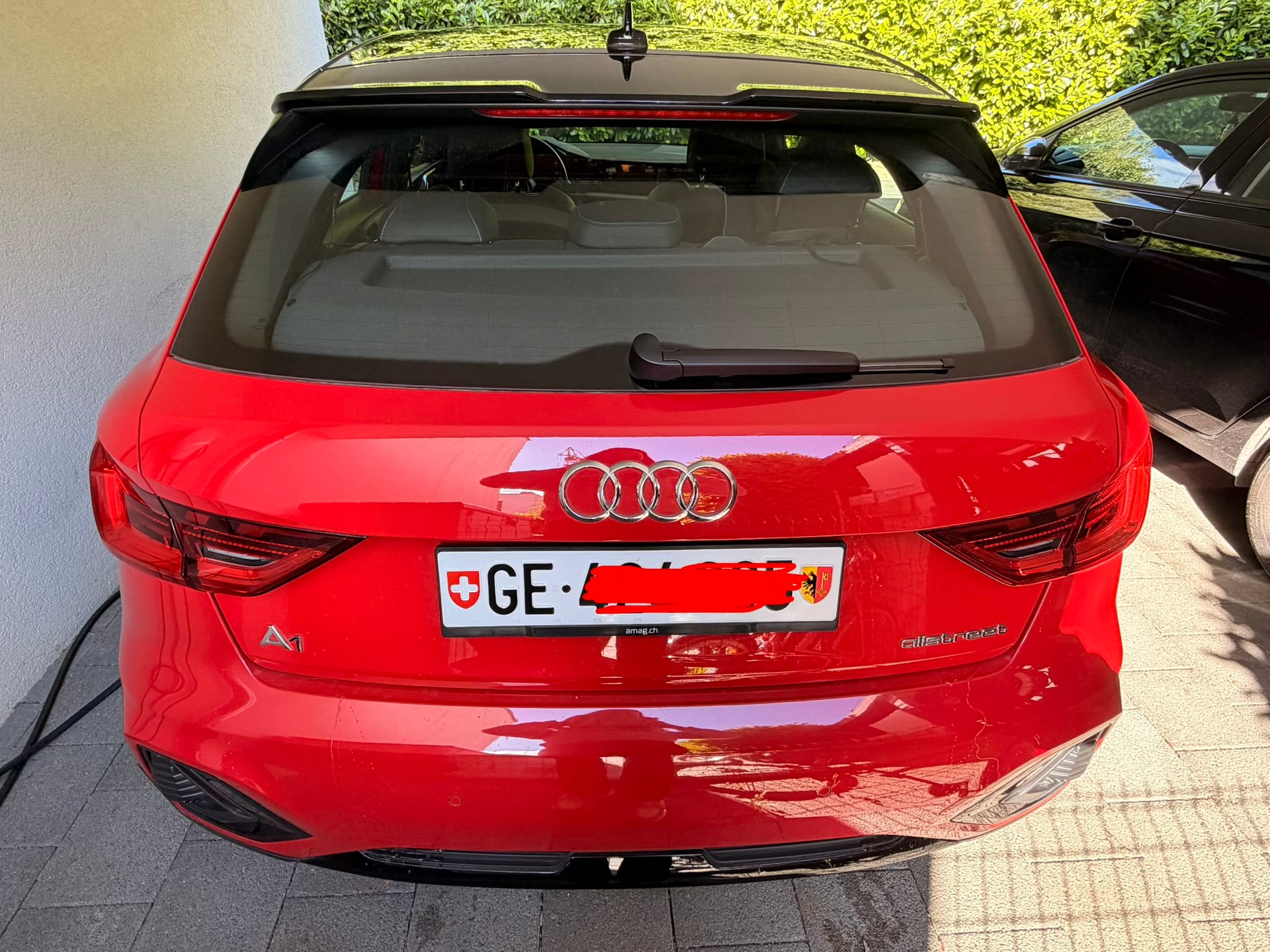 AUDI 1.0 30 TFSI Allstreet S-Tronic-image-1