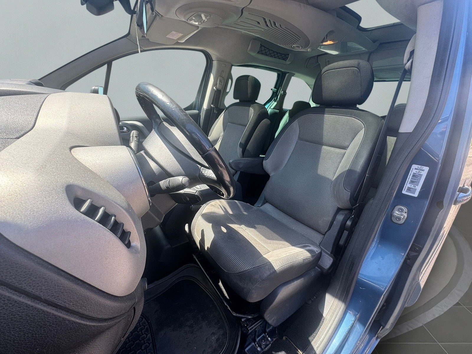 PEUGEOT Partner 1.6 HDI Trendy Clim (Pack)-image-10