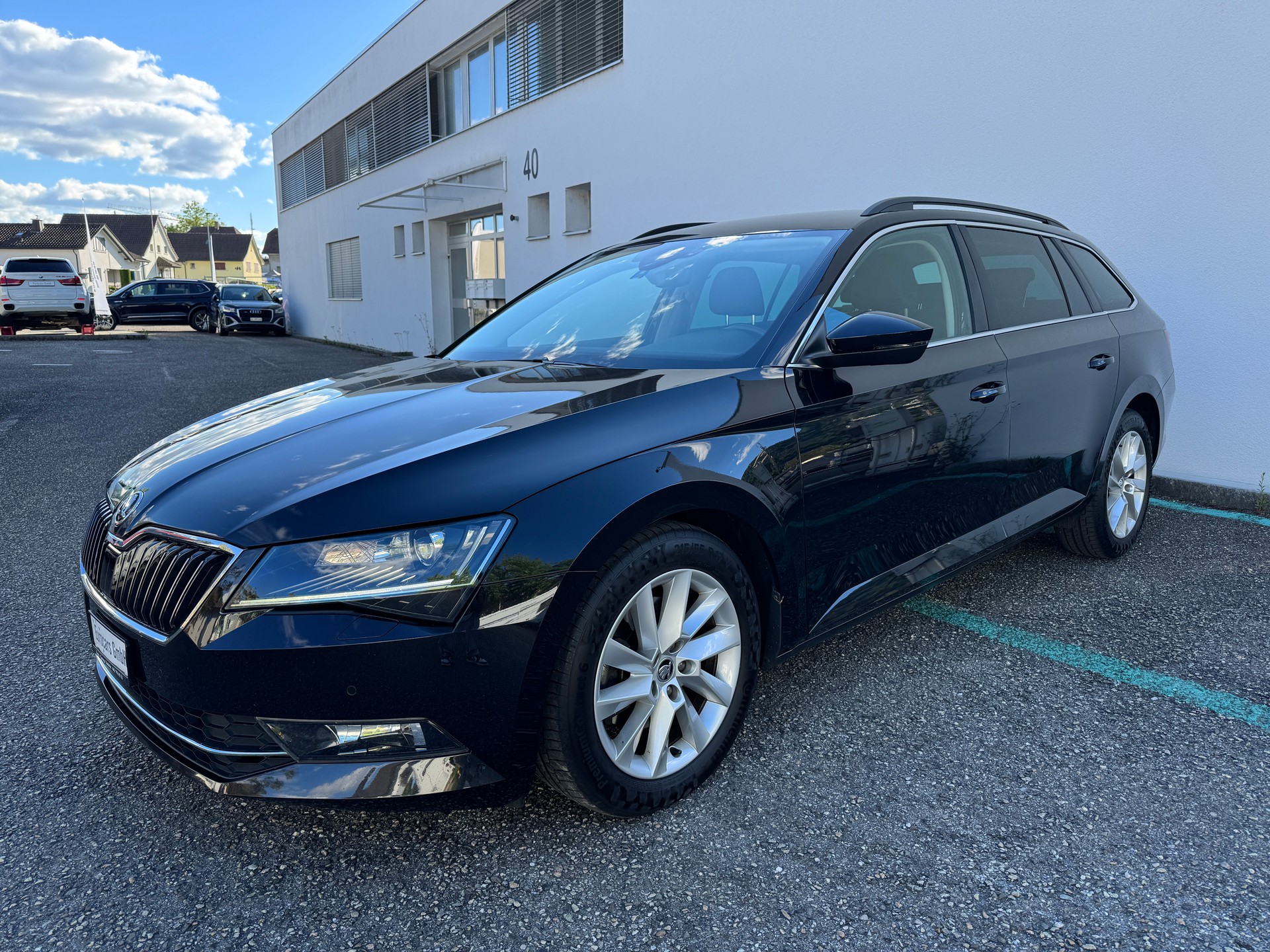 SKODA Superb Combi 2.0 TDi Style 4x4 DSG-image-0