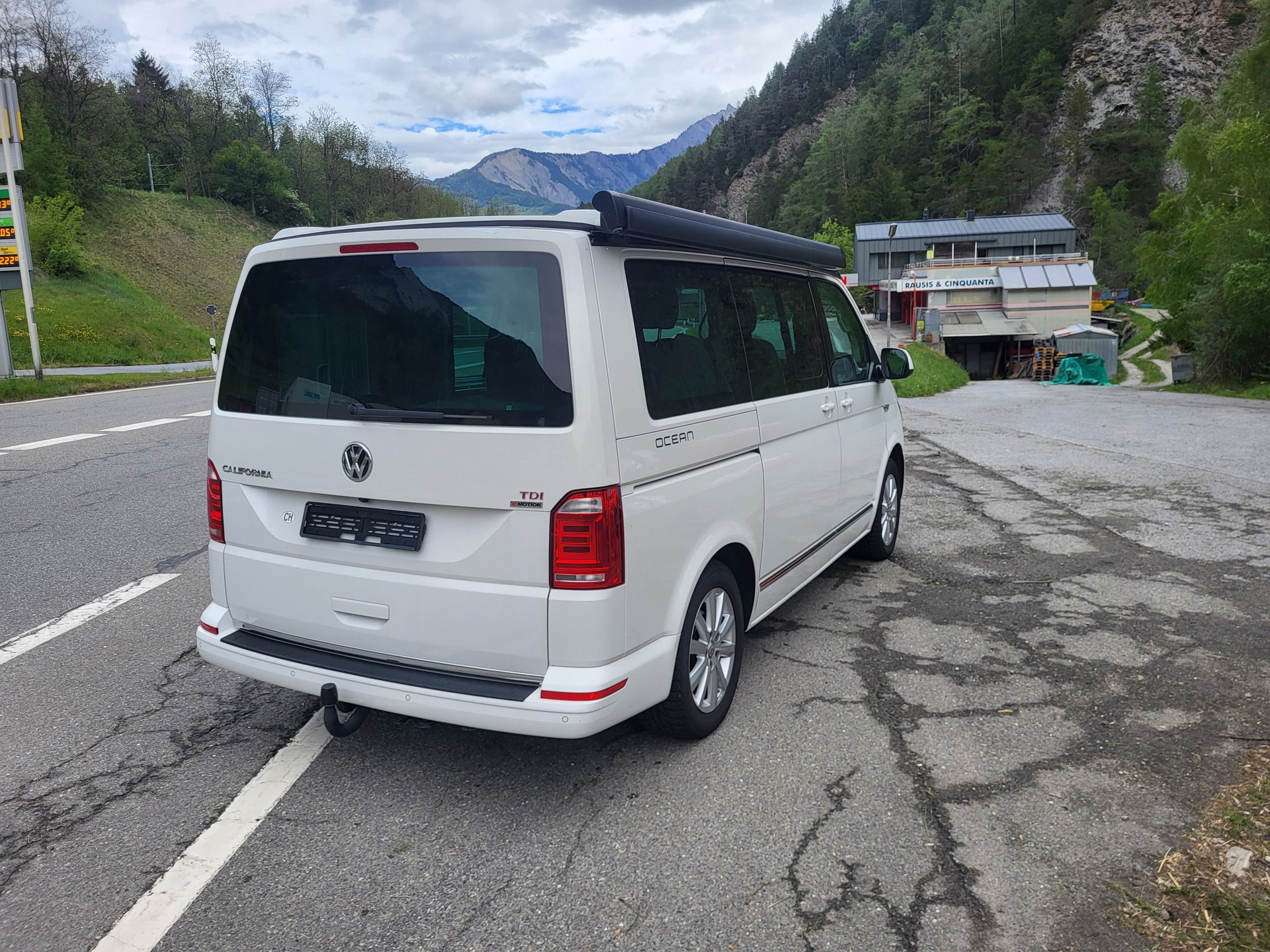 VW T6 California 2.0 Bi-TDI Ocean Liberty 4Motion-image-2