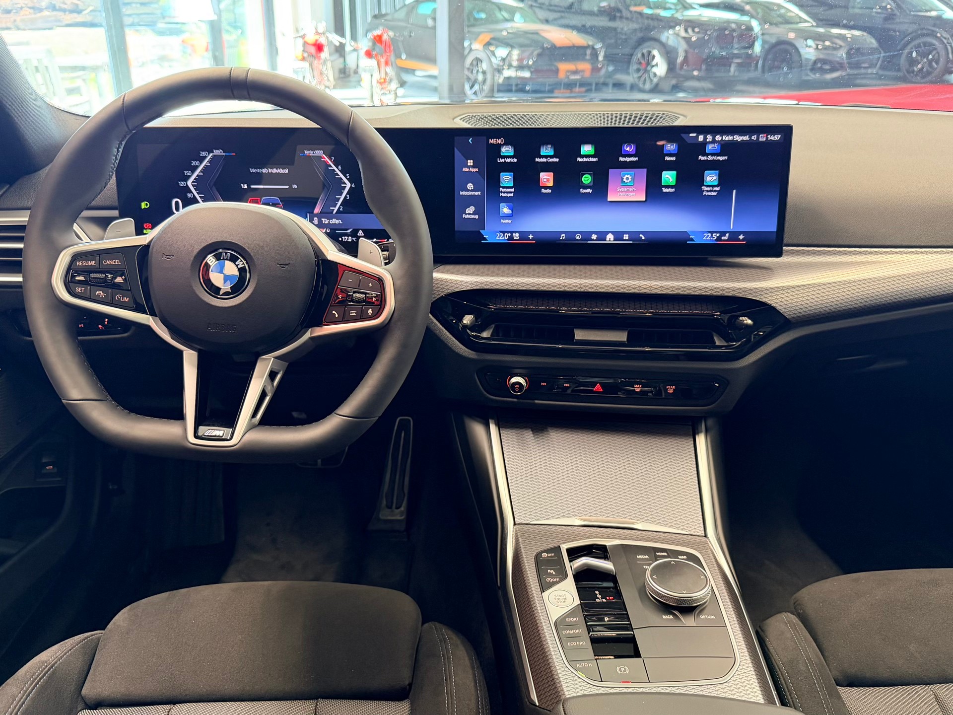 BMW 330i Touring xDrive Steptronic M Sport Pro-image-19