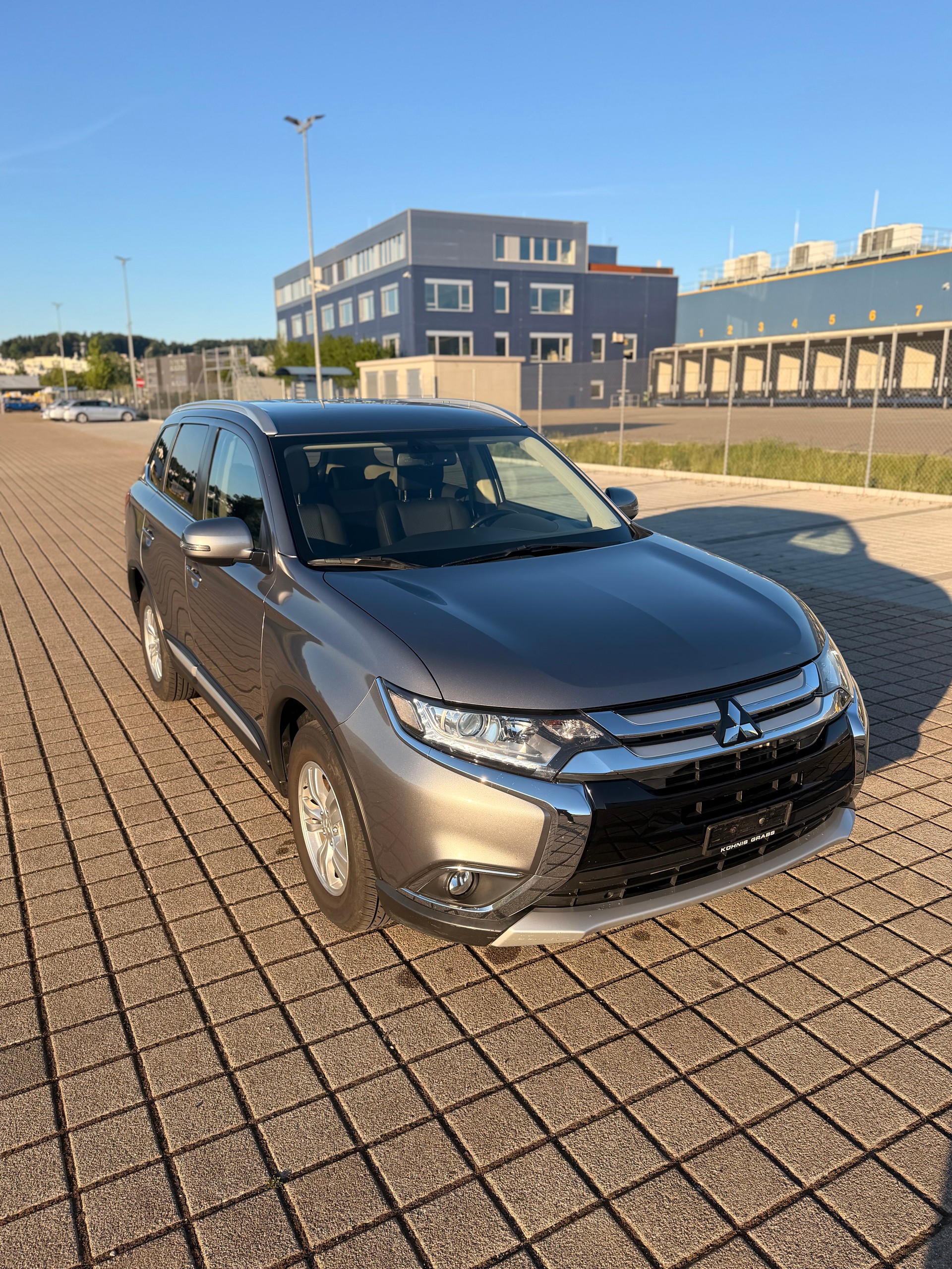 MITSUBISHI Outlander 2.2 DID Value 4WD AHK: 2000KG-image-5