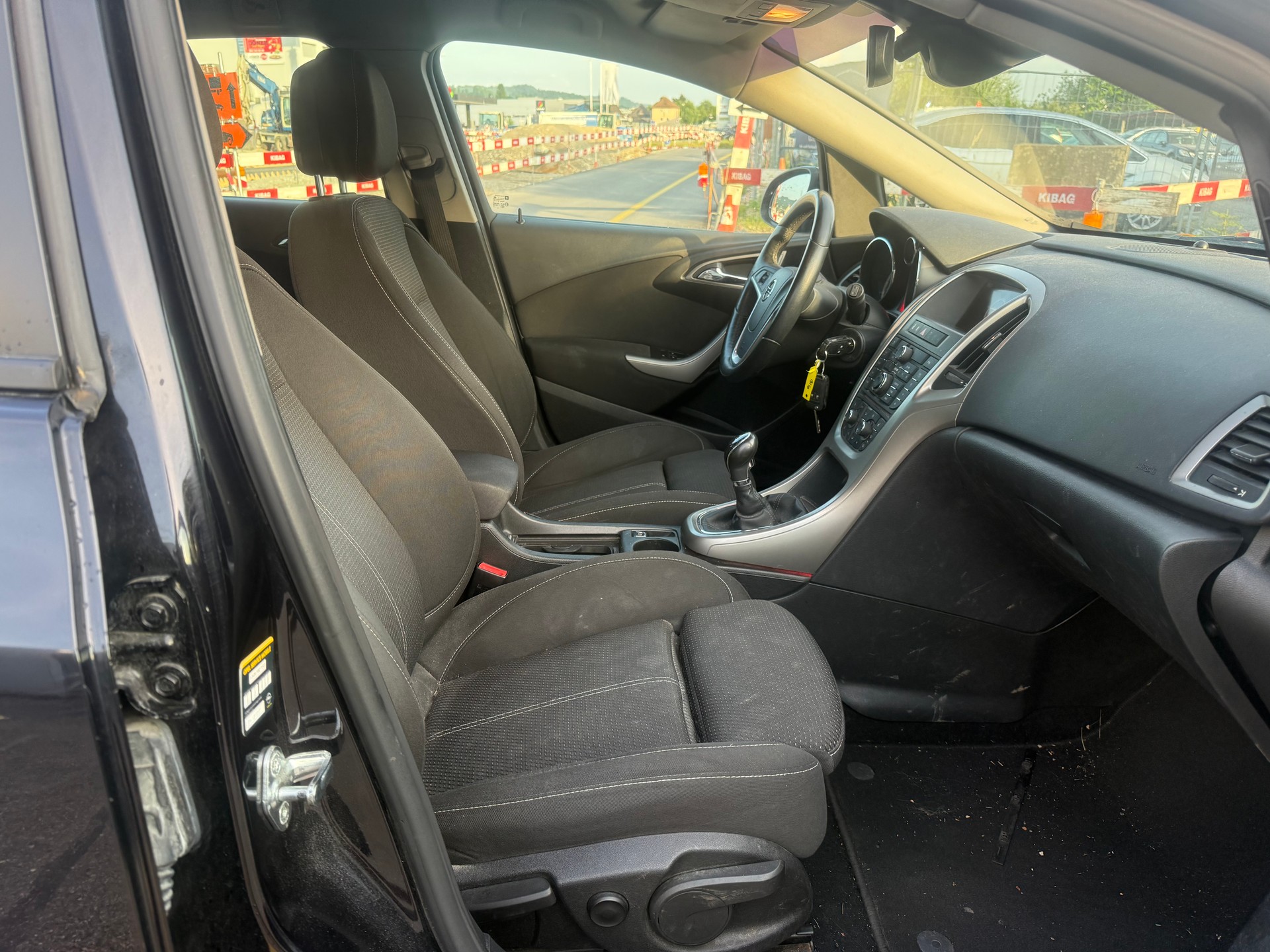 OPEL Astra SportsTourer 1.6i 16V Turbo Sport-image-10