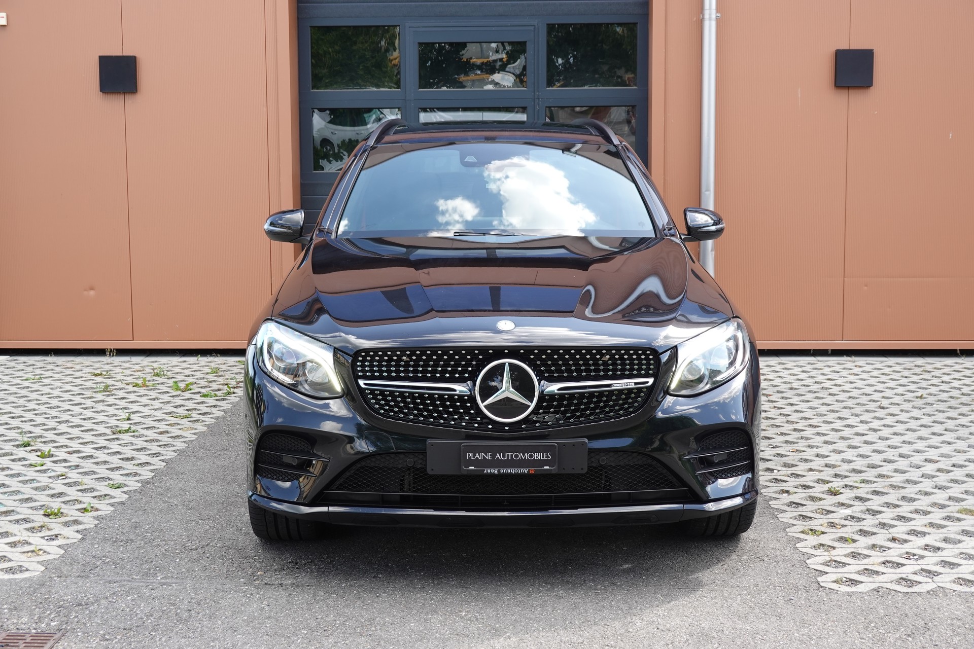 MERCEDES-BENZ GLC 43 AMG - " CH Auto * Toit Ouvrant * Sièges Electriques+Chauffant * GPS * Lumière Ambiance * Sièges chauffant arrière "-image-1