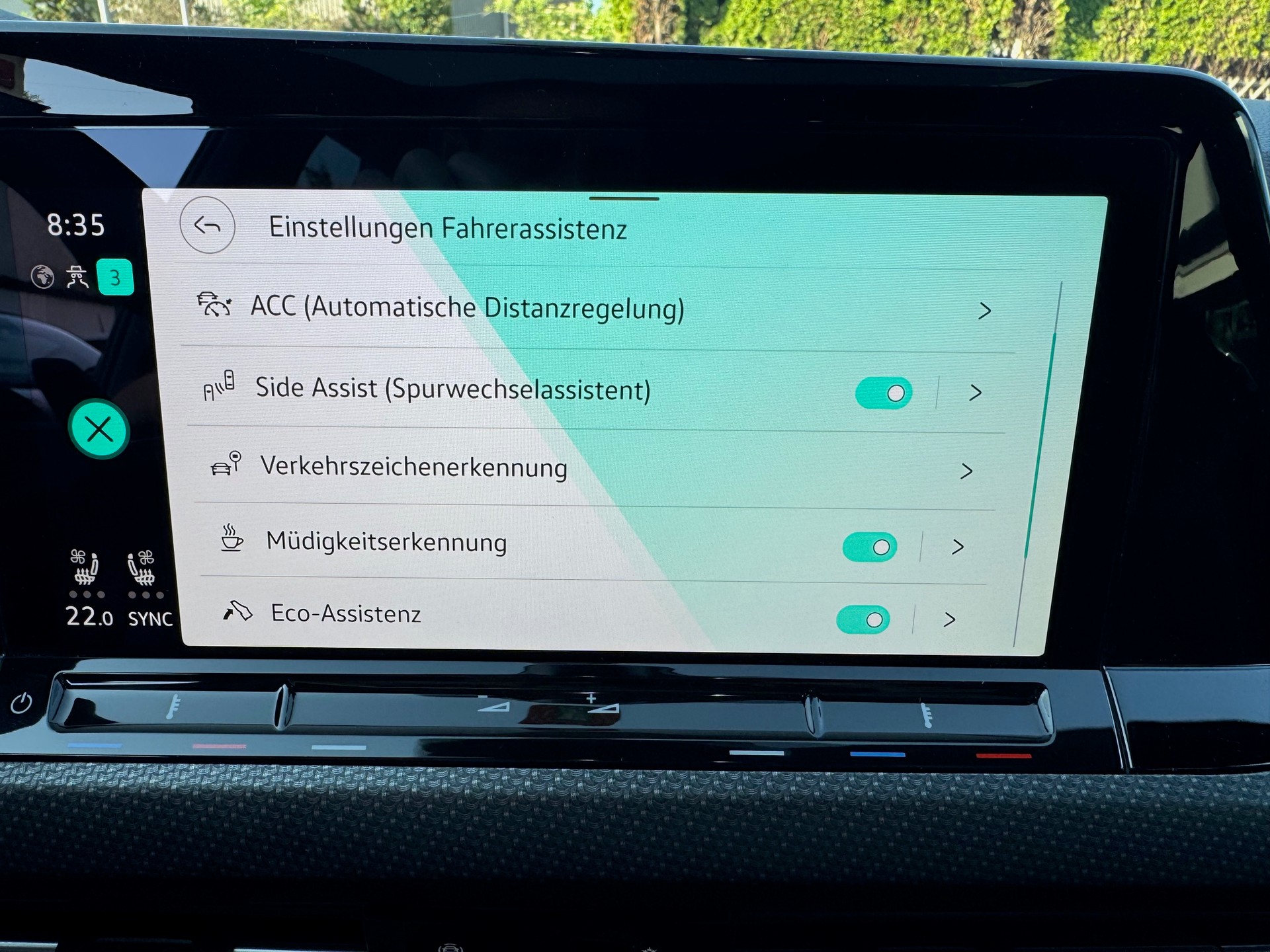 VW Golf 2.0 TSI R DSG 4Motion-image-18