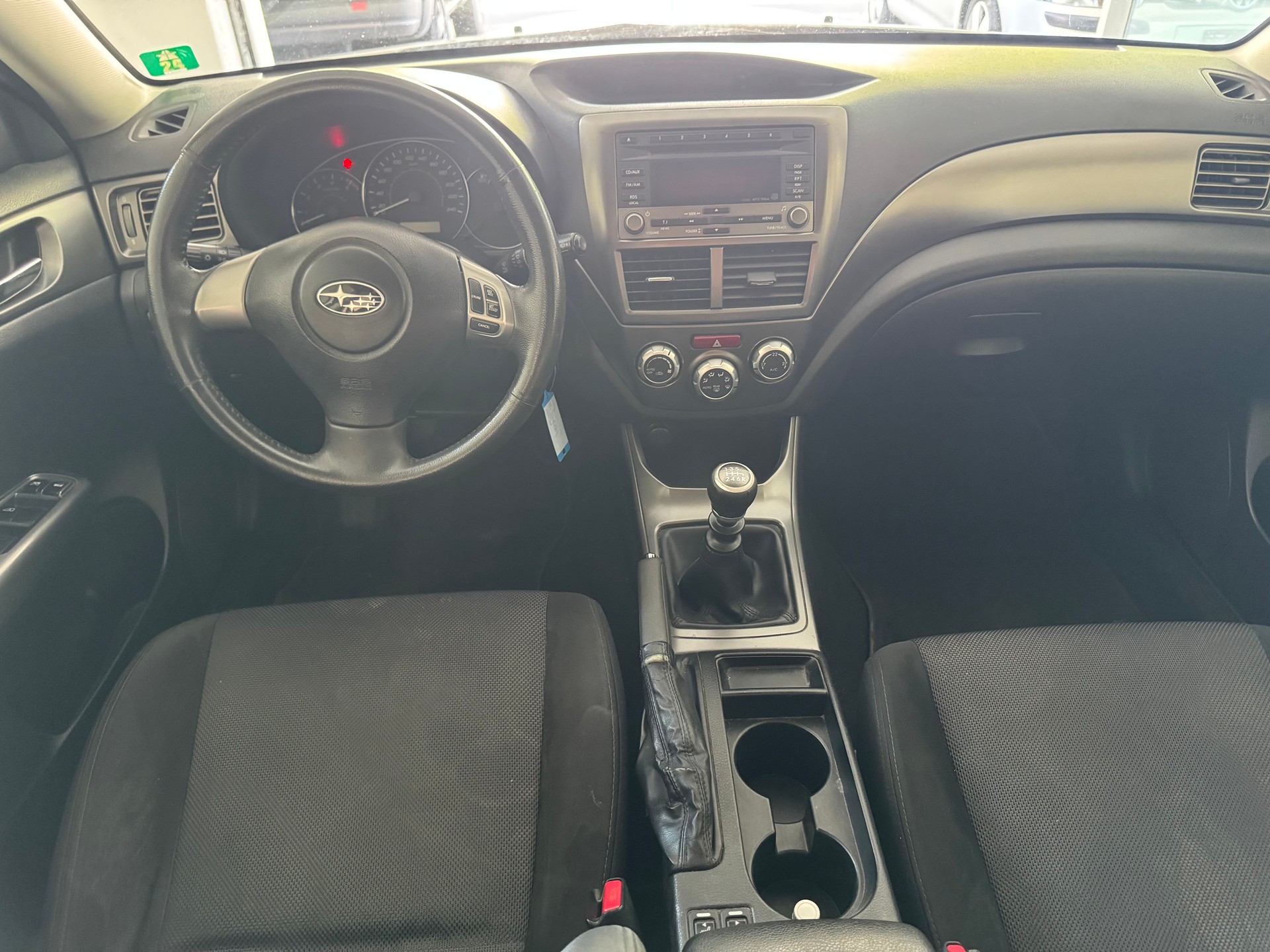 SUBARU Impreza 2.0D Swiss Special-image-9