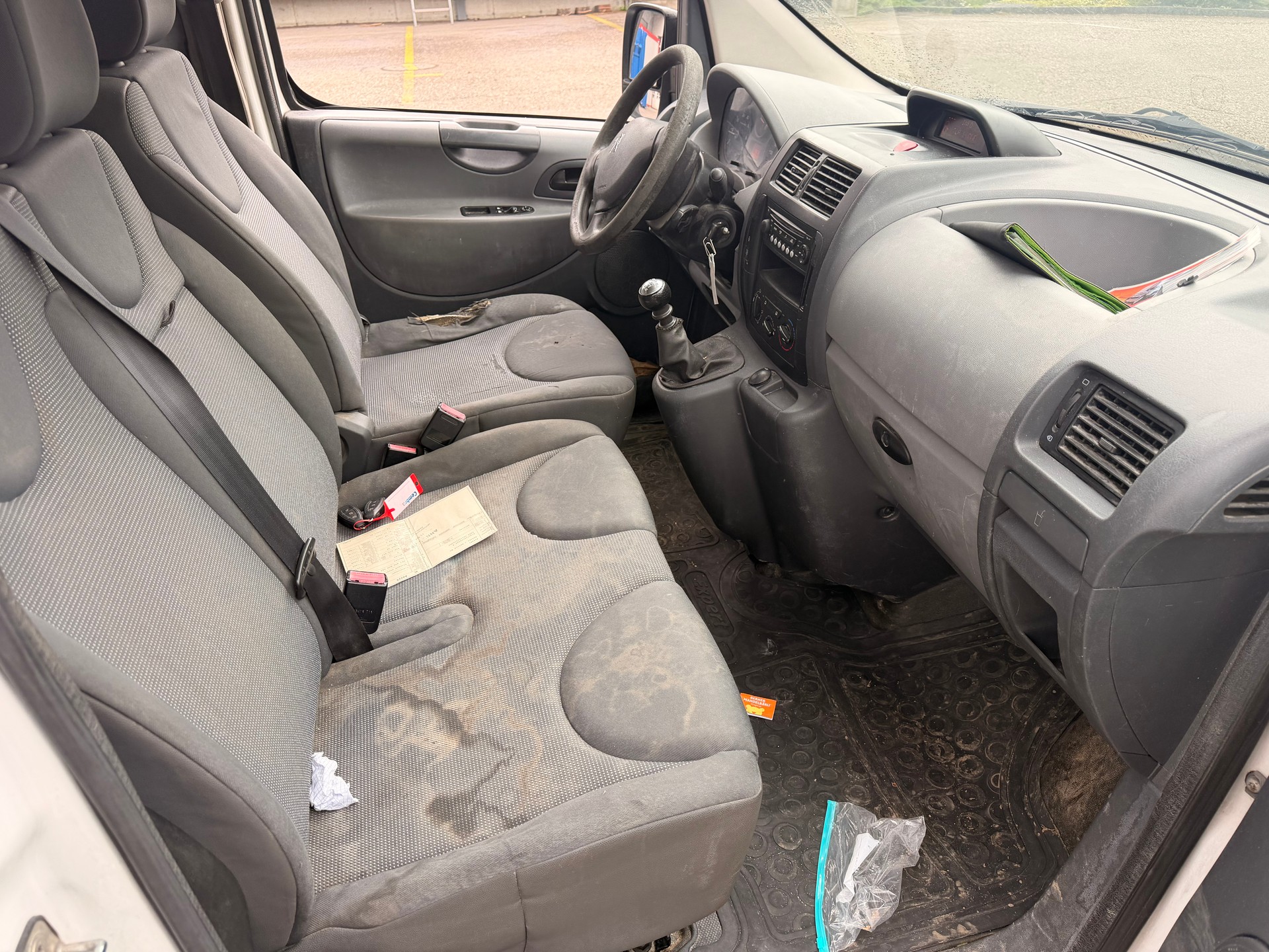 PEUGEOT Expert 2.0 HDi 229 L1H1-image-7