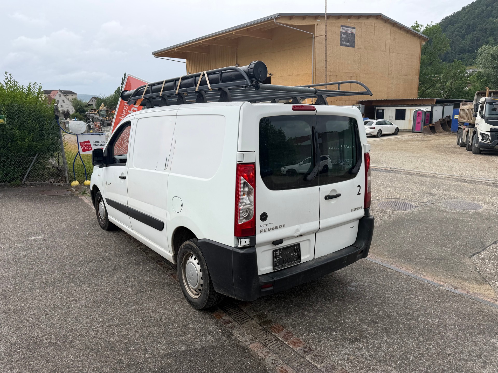 PEUGEOT Expert 2.0 HDi 229 L1H1-image-1