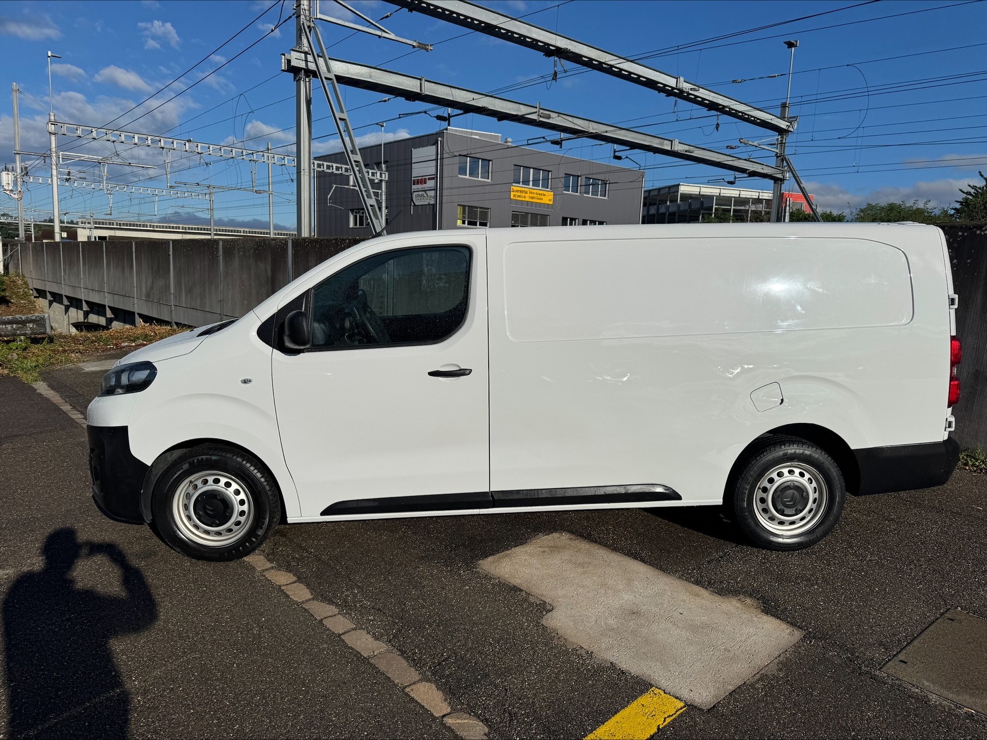 CITROEN Jumpy 2.0 BlueHDi 145 XL EAT8-image-1
