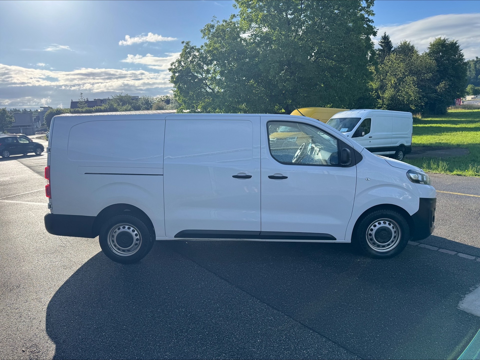 CITROEN Jumpy 2.0 BlueHDi 145 XL EAT8-image-4